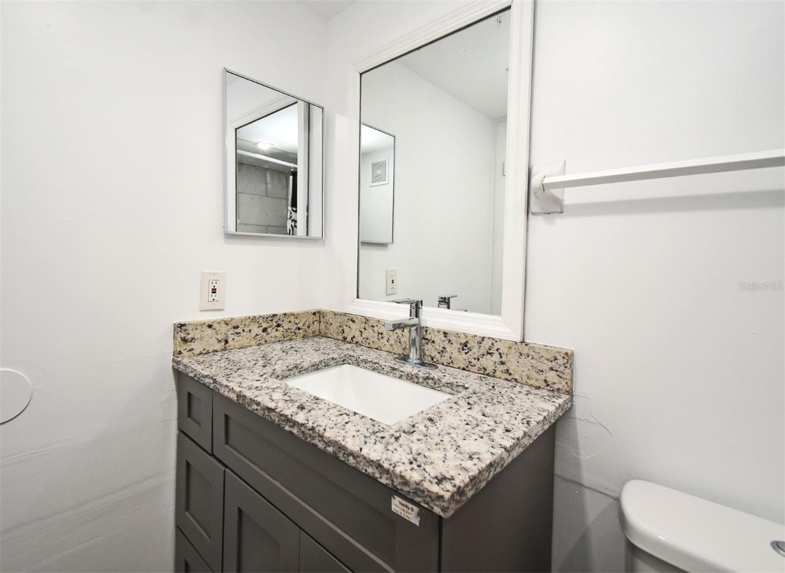 Image 31 of 36 For 3057 Aaron Burr Avenue 1