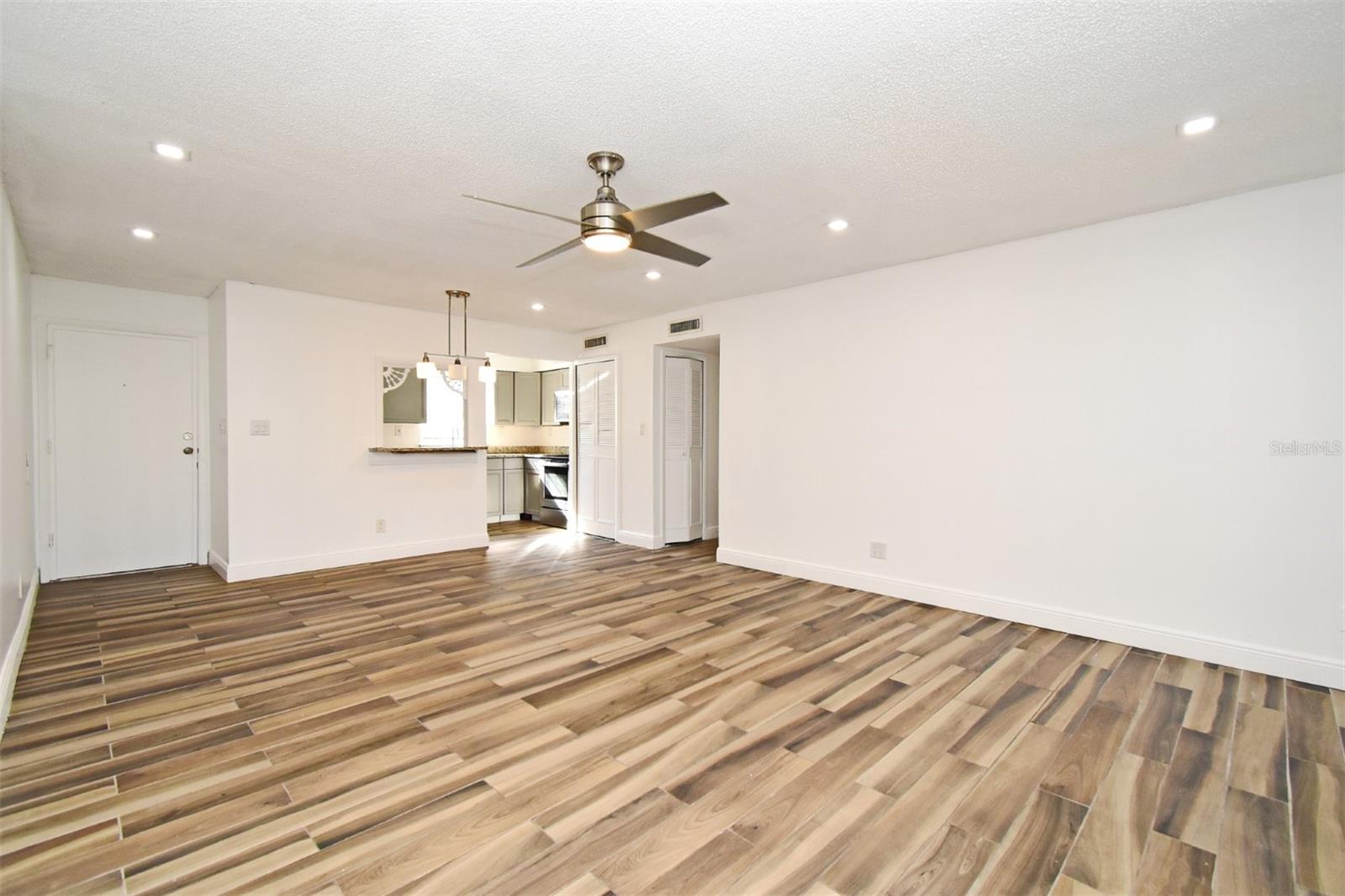 Image 7 of 36 For 3057 Aaron Burr Avenue 1