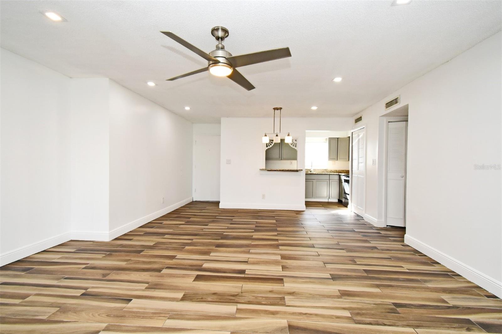 Image 8 of 36 For 3057 Aaron Burr Avenue 1