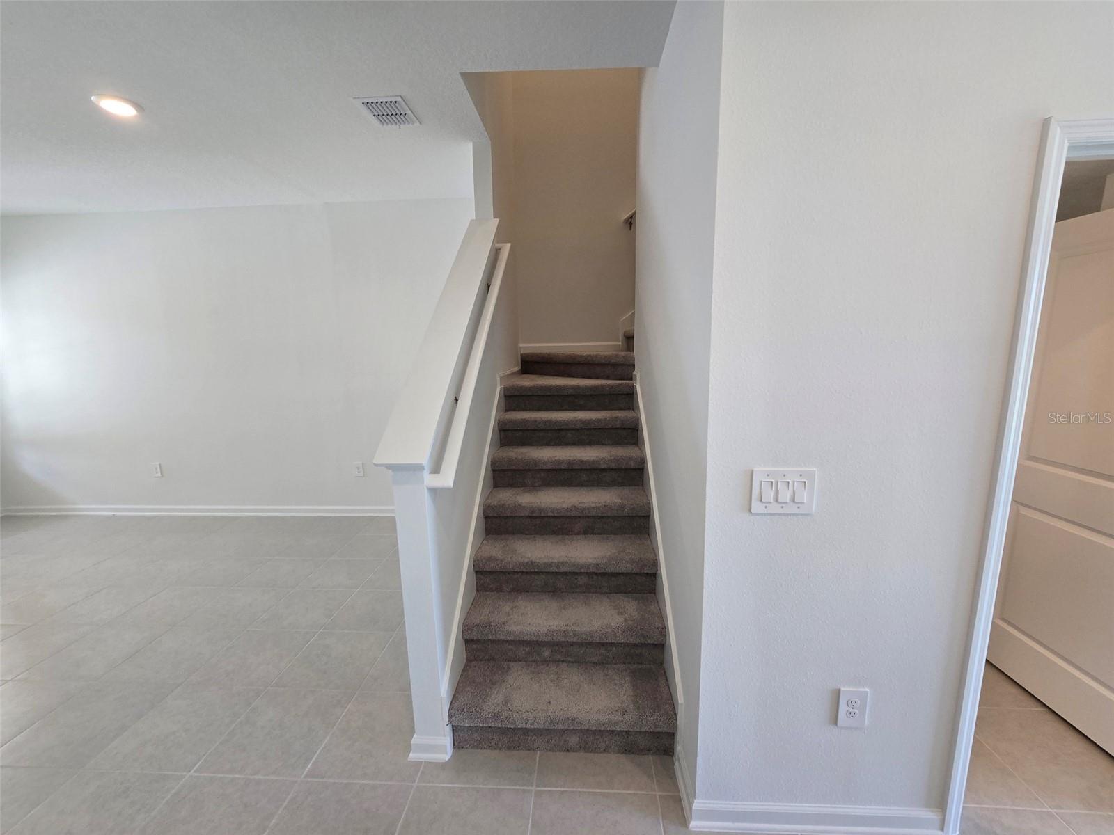 Image 11 of 25 For 3070 Chantilly Drive