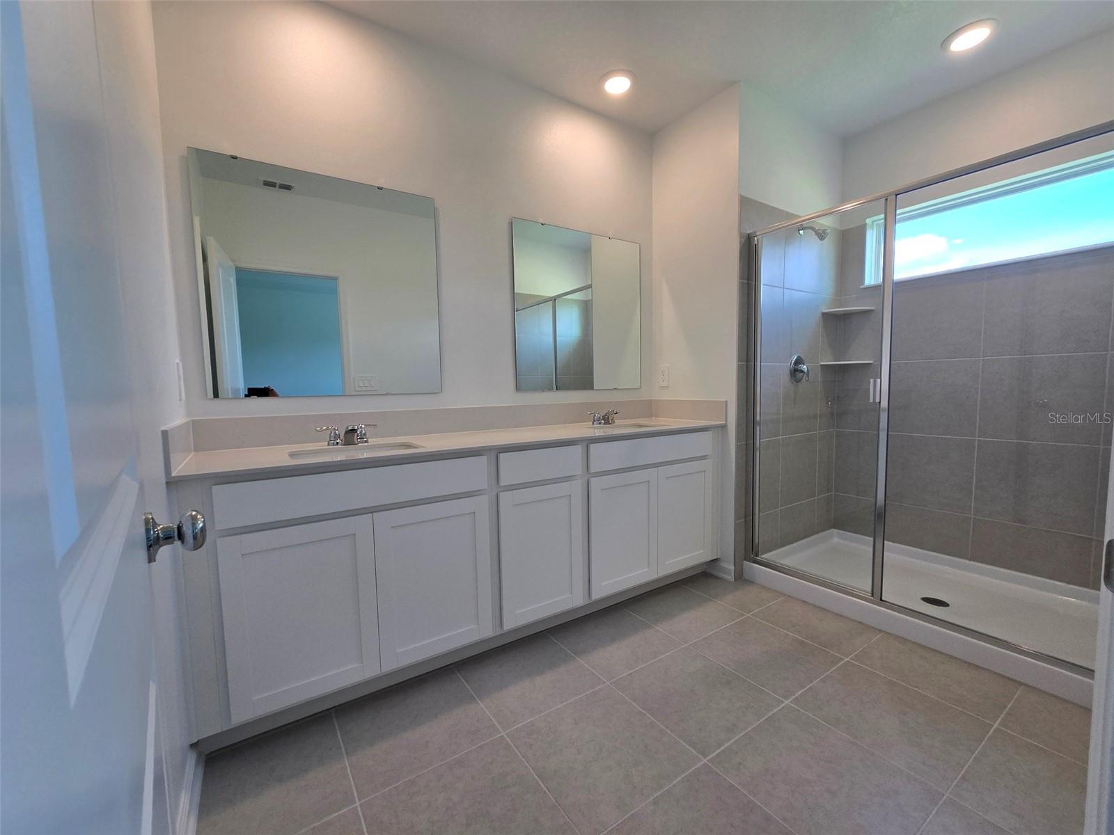 Image 13 of 25 For 3070 Chantilly Drive