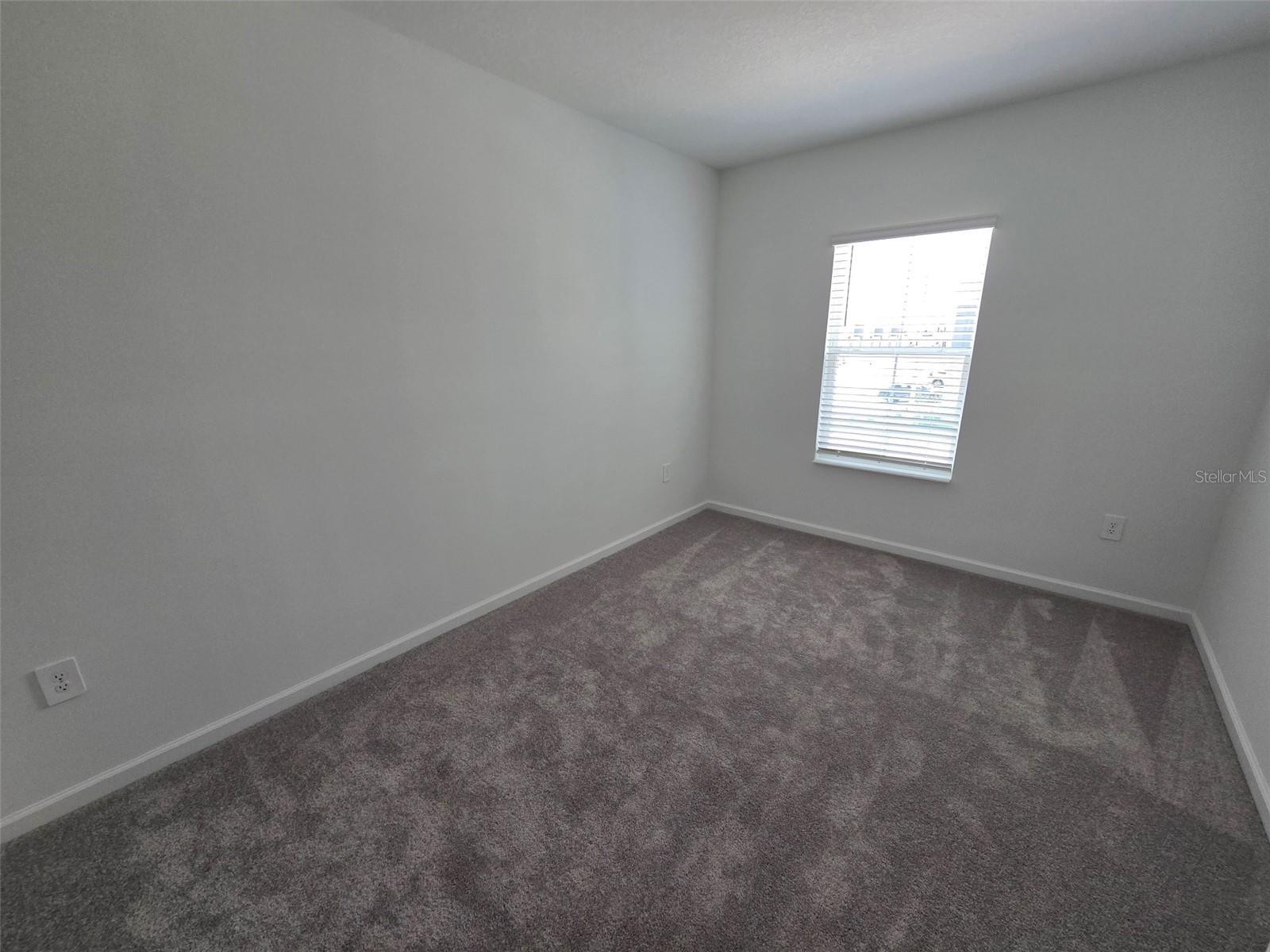 Image 17 of 25 For 3070 Chantilly Drive