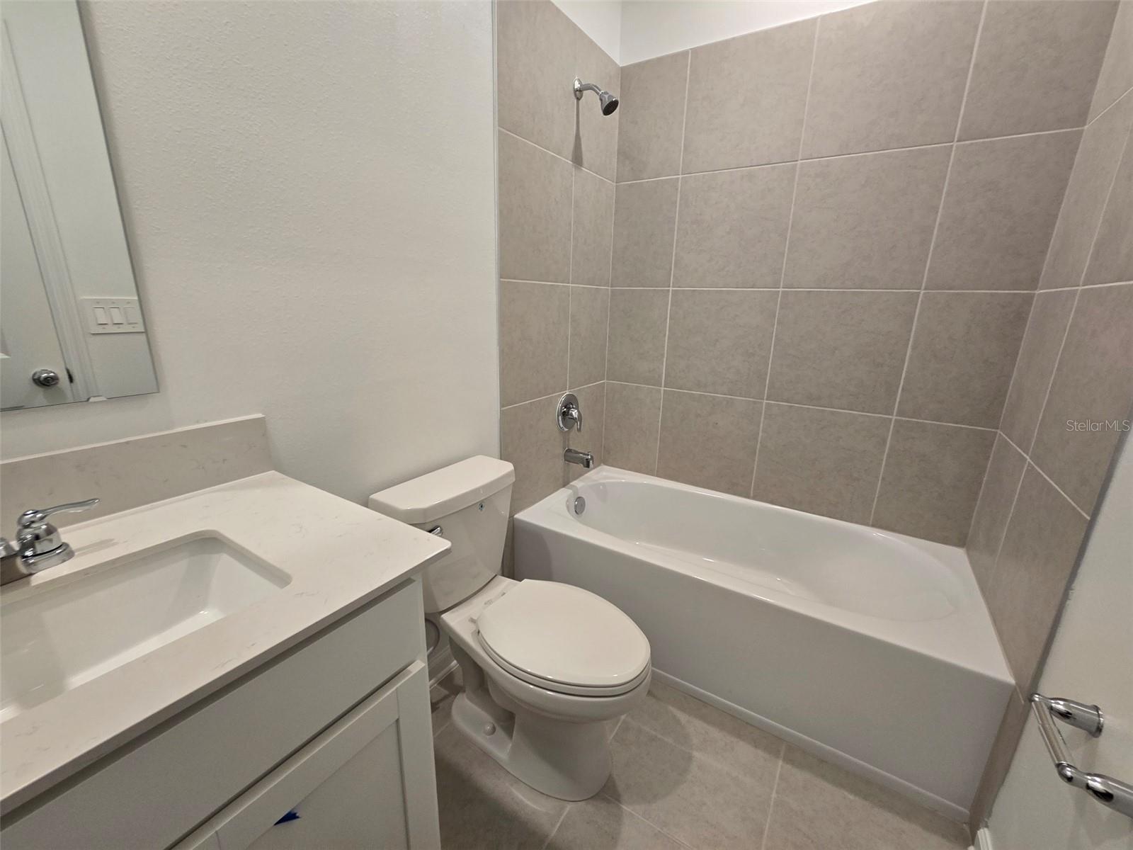 Image 18 of 25 For 3070 Chantilly Drive