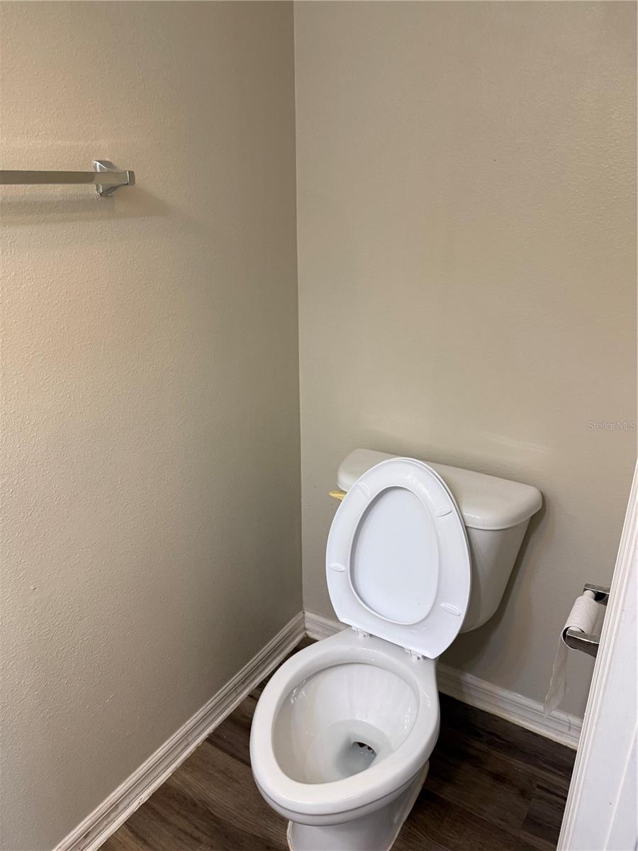 Image 15 of 43 For 436 Hammerstone Avenue