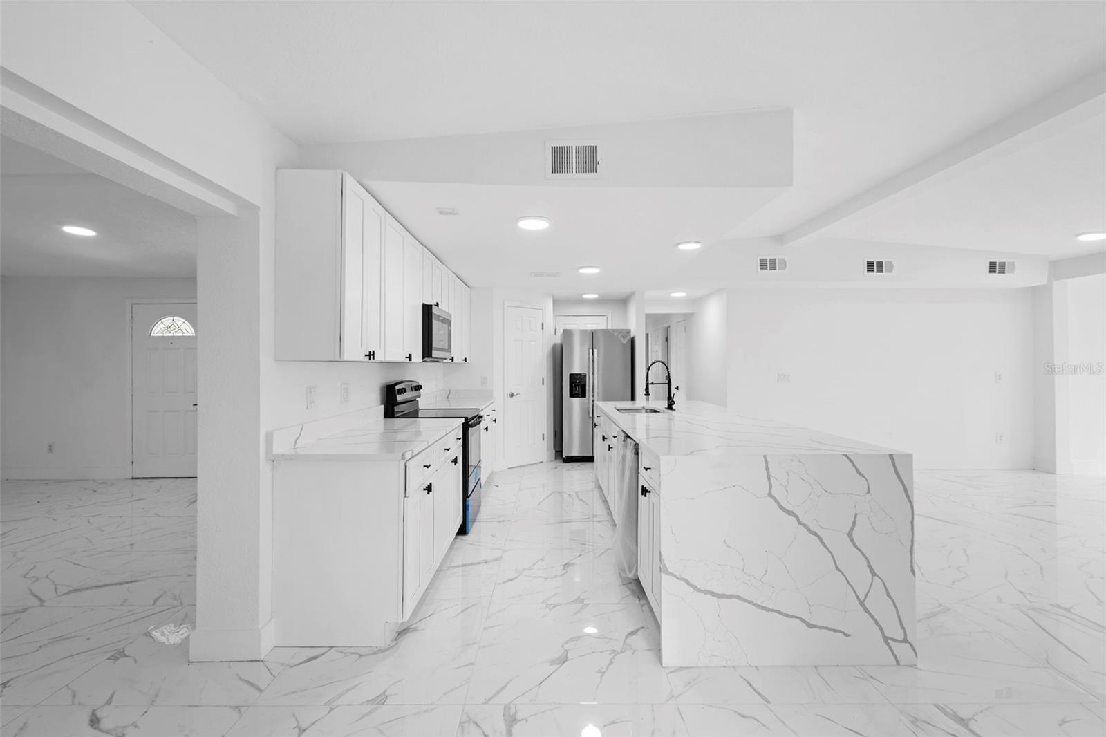 Image 13 of 41 For 1511 Horatio Avenue