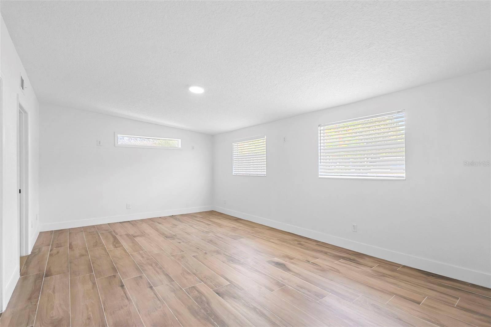 Image 7 of 41 For 1511 Horatio Avenue