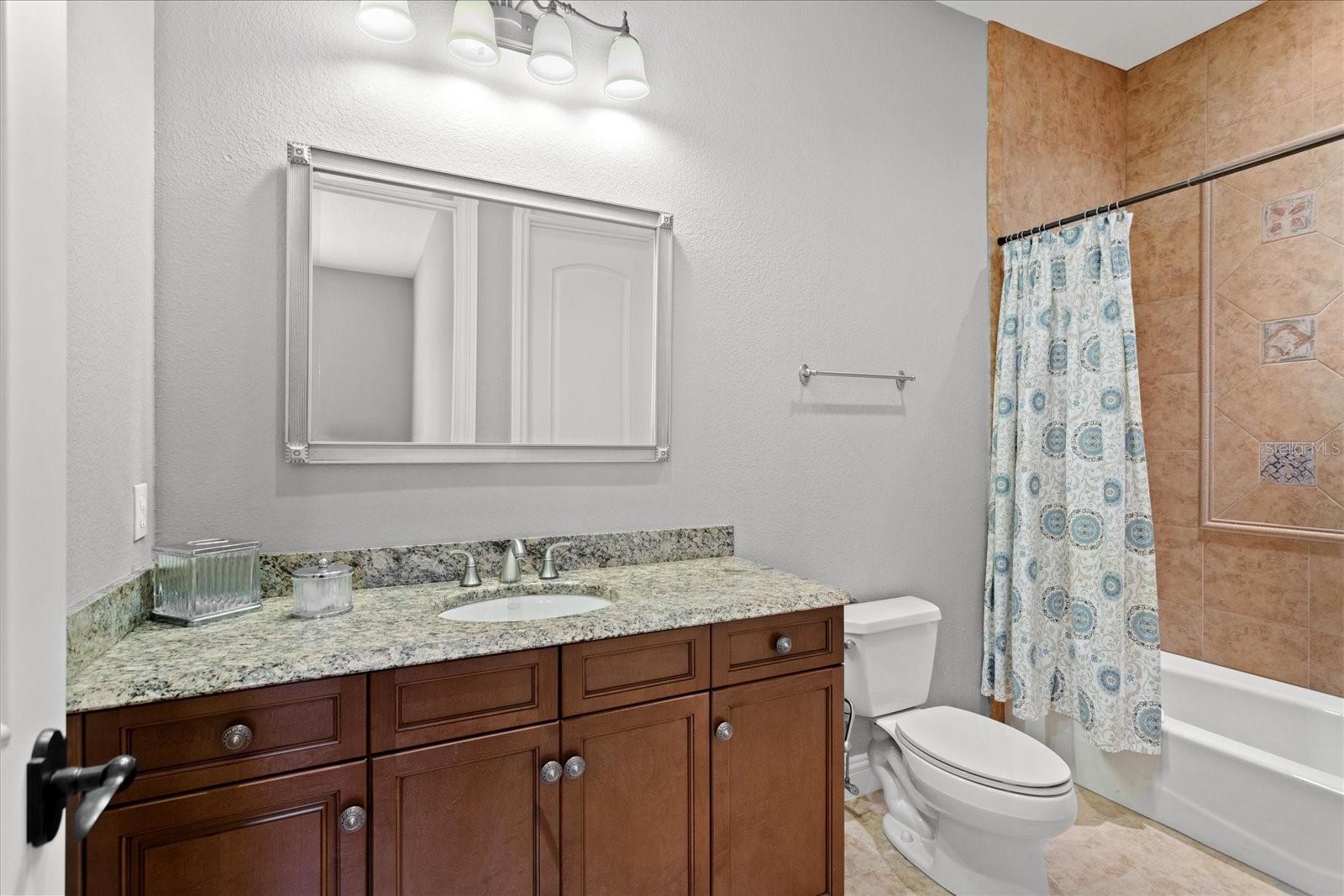 Image 41 of 62 For 9253 Tibet Pointe Cir