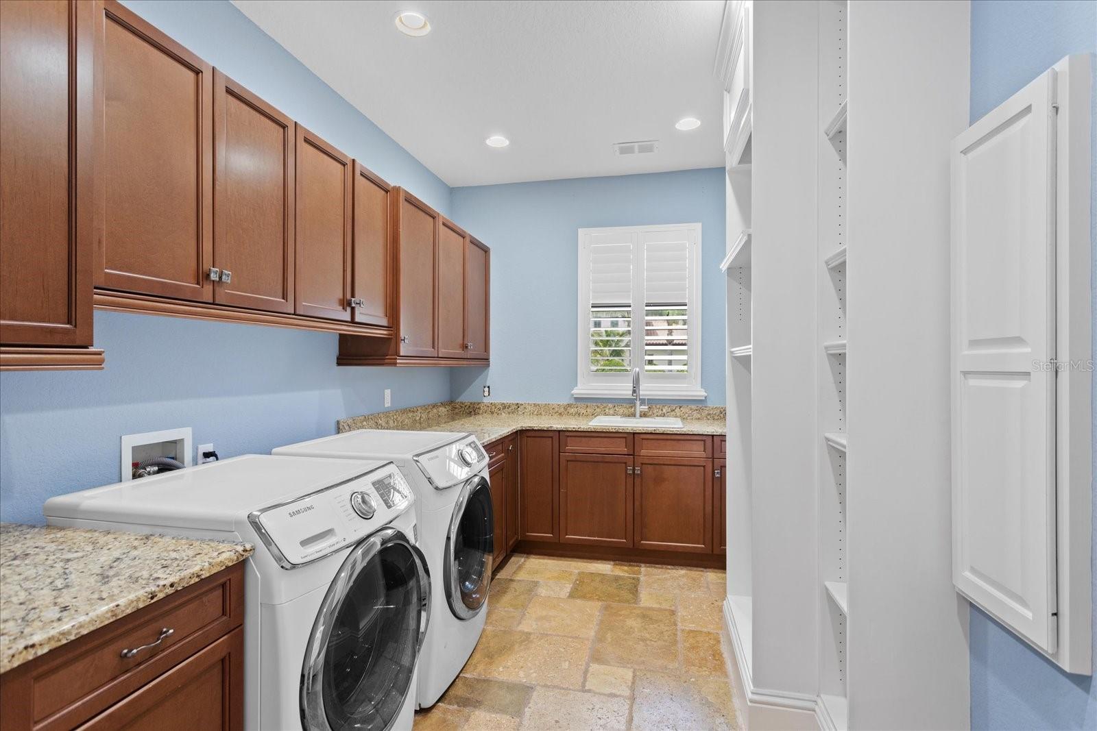 Image 48 of 62 For 9253 Tibet Pointe Cir