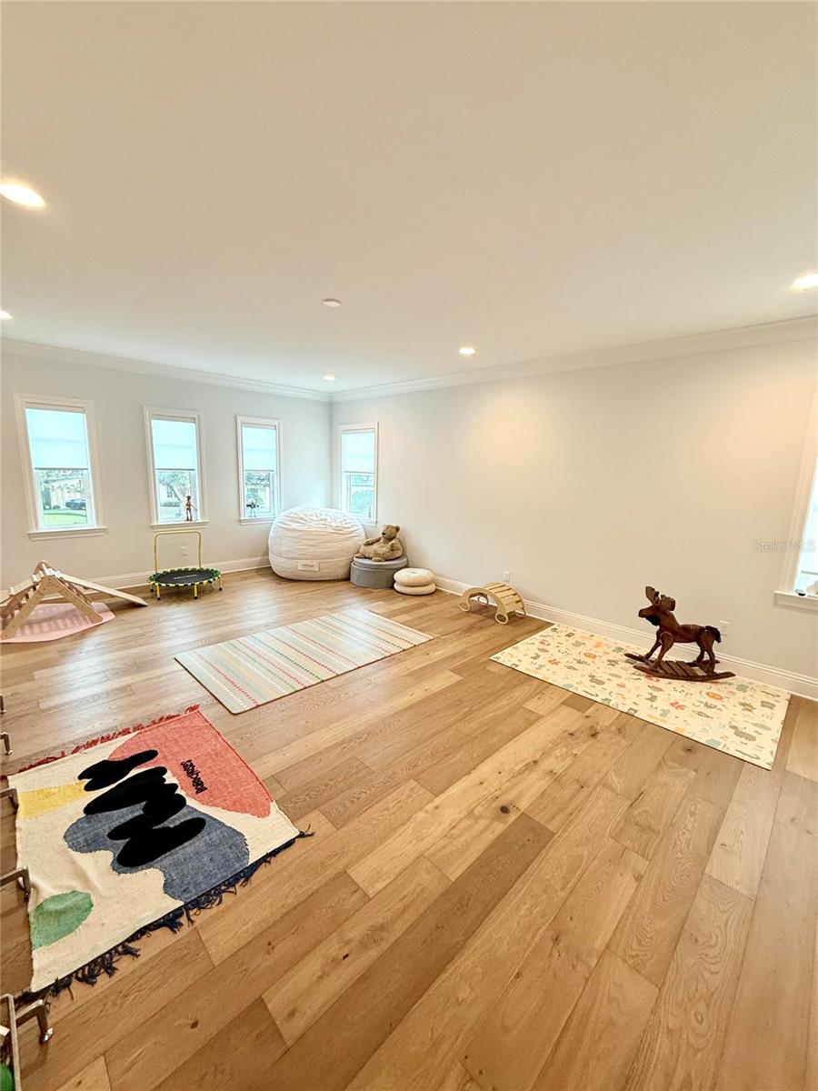 Image 46 of 57 For 4309 Beachway Drive