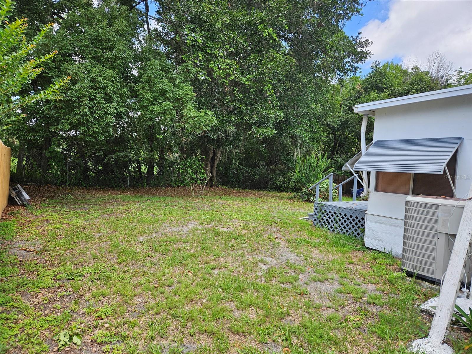 Image 2 of 19 For 1525 Hilltop Road