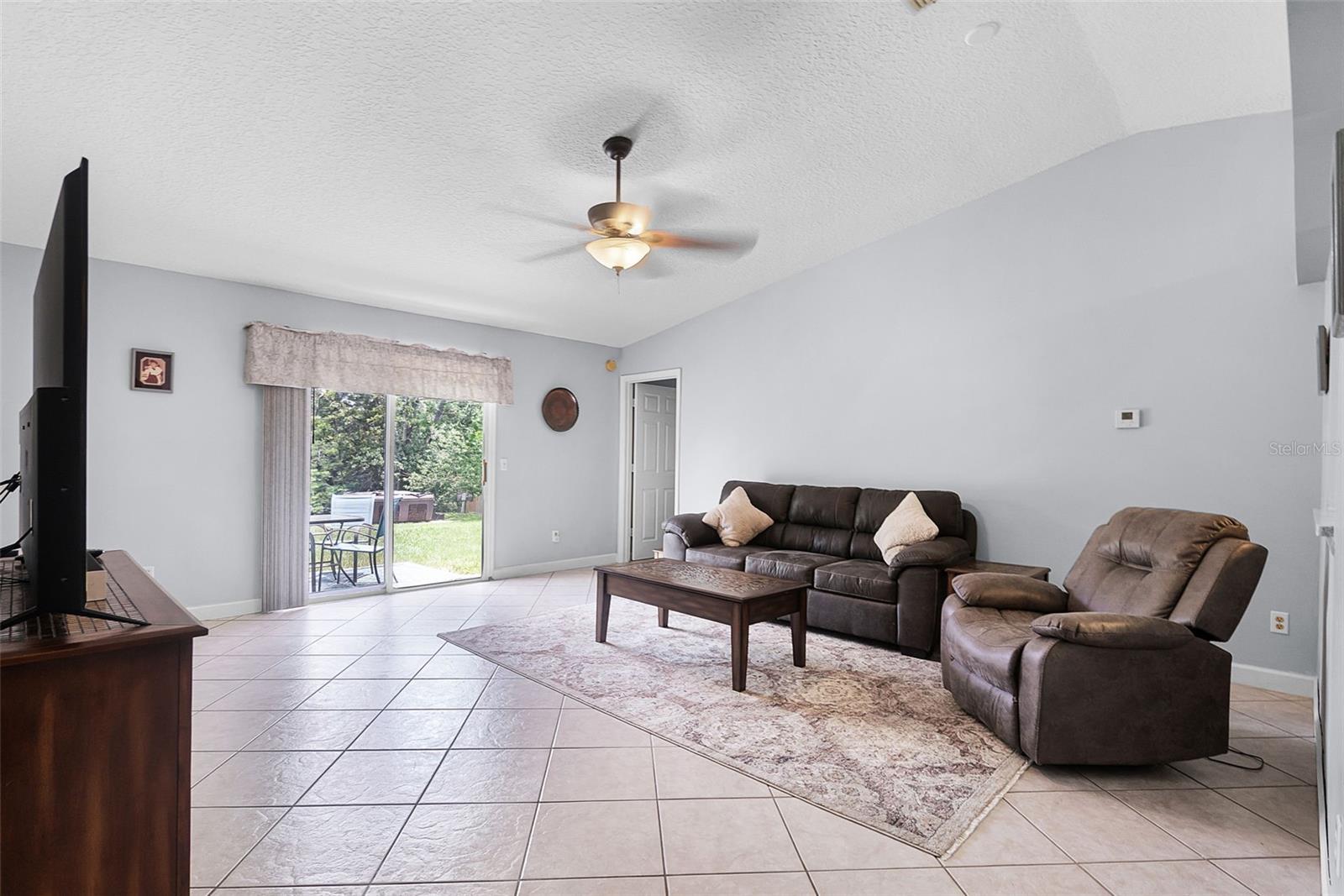 Image 10 of 31 For 891 Licaria Drive