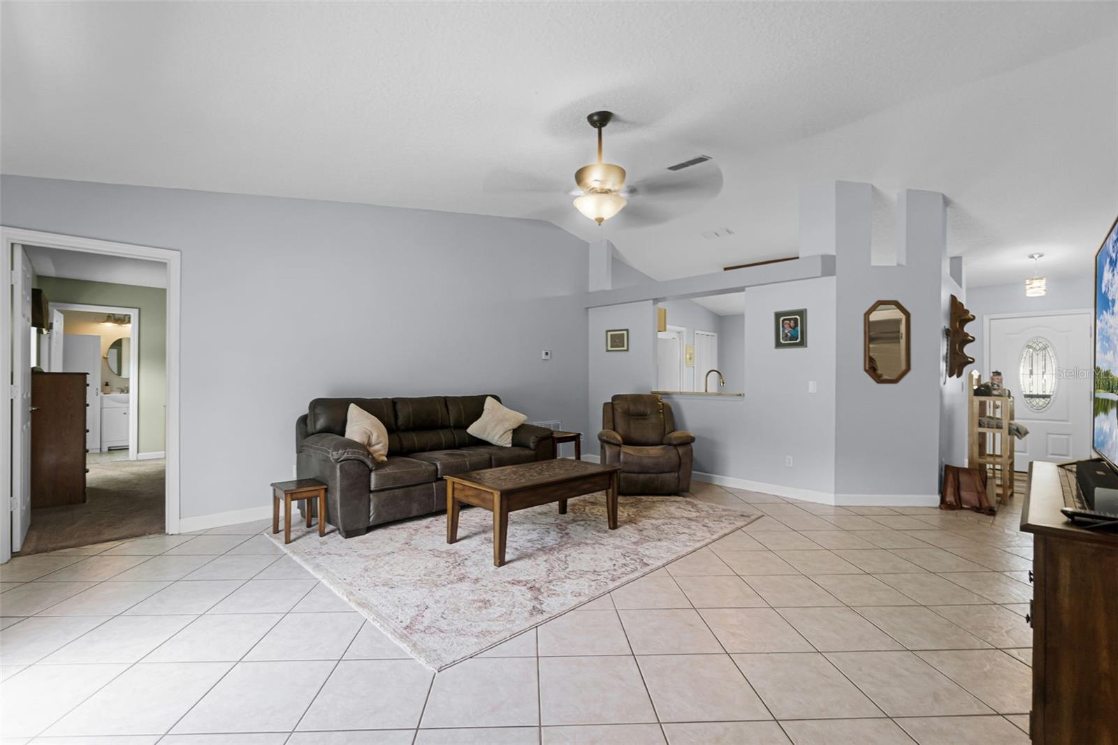 Image 11 of 31 For 891 Licaria Drive