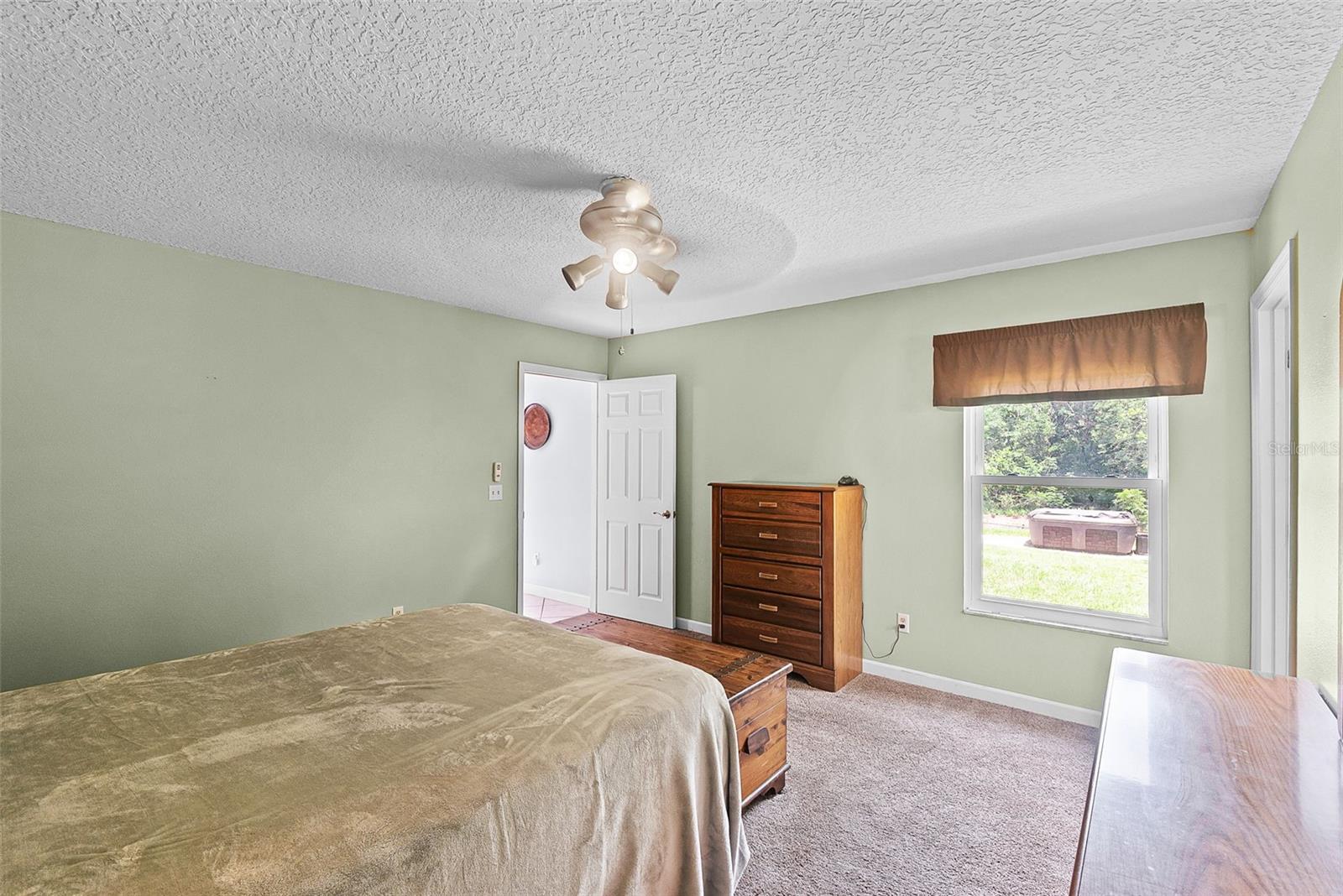 Image 13 of 31 For 891 Licaria Drive