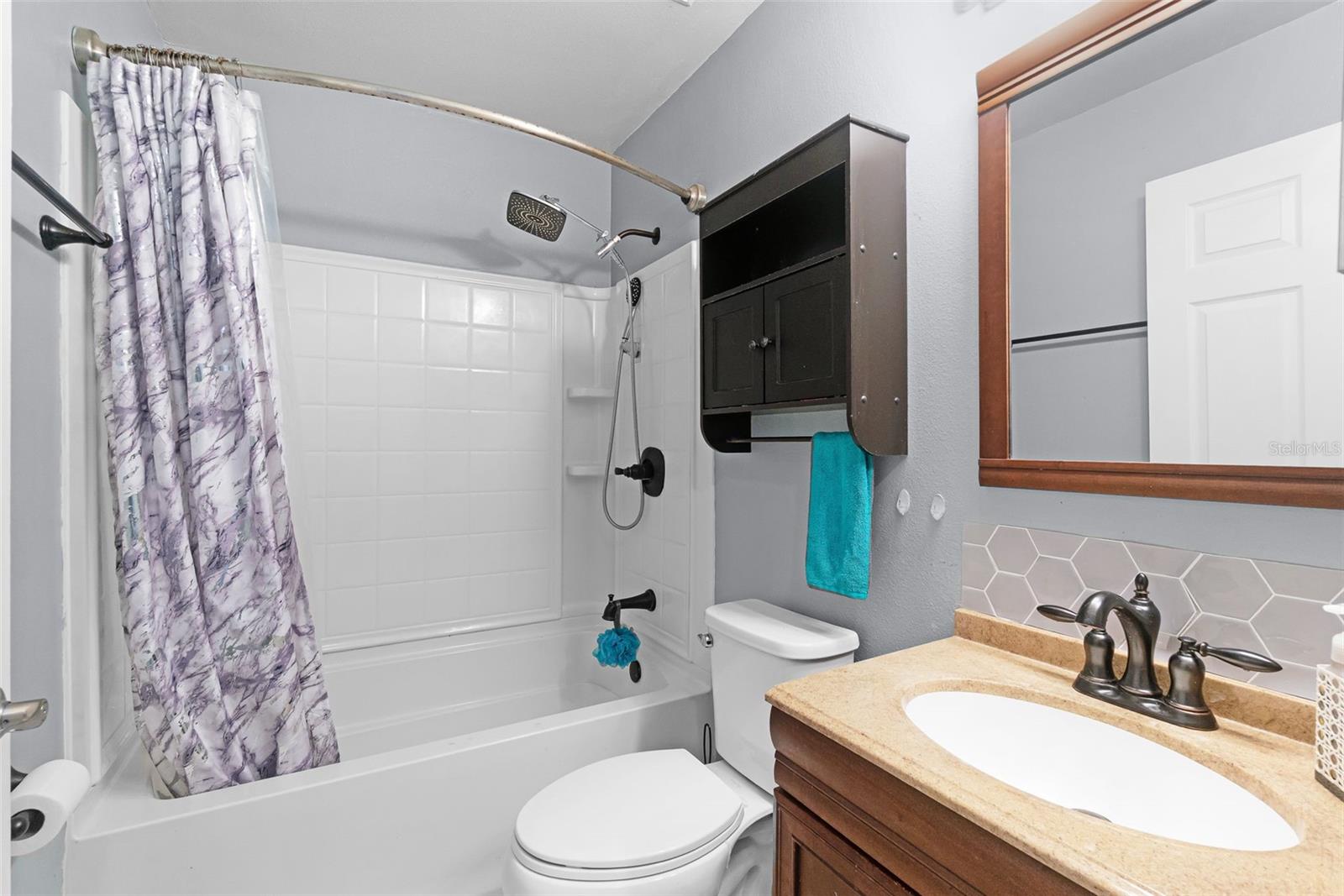 Image 20 of 31 For 891 Licaria Drive