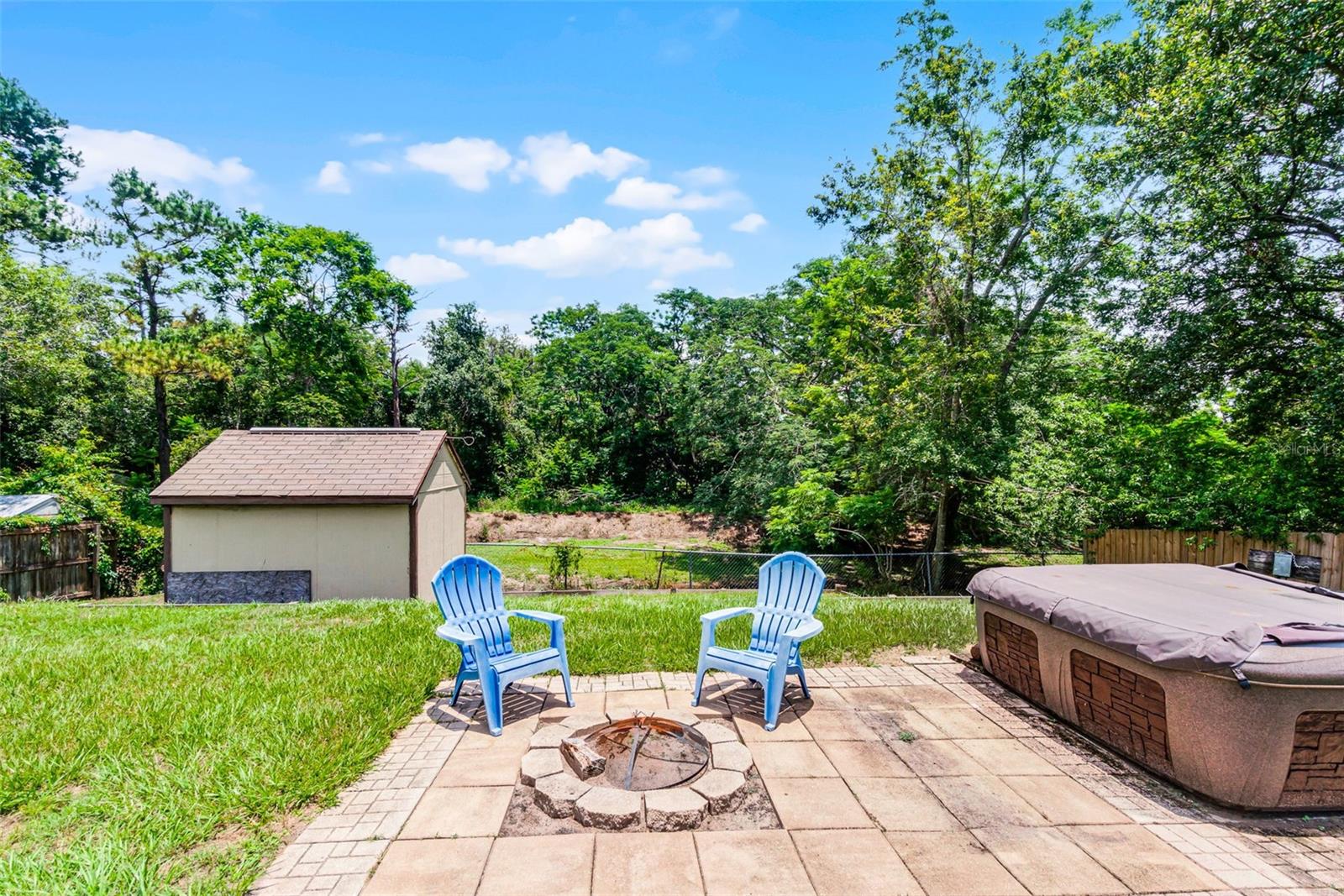 Image 22 of 31 For 891 Licaria Drive