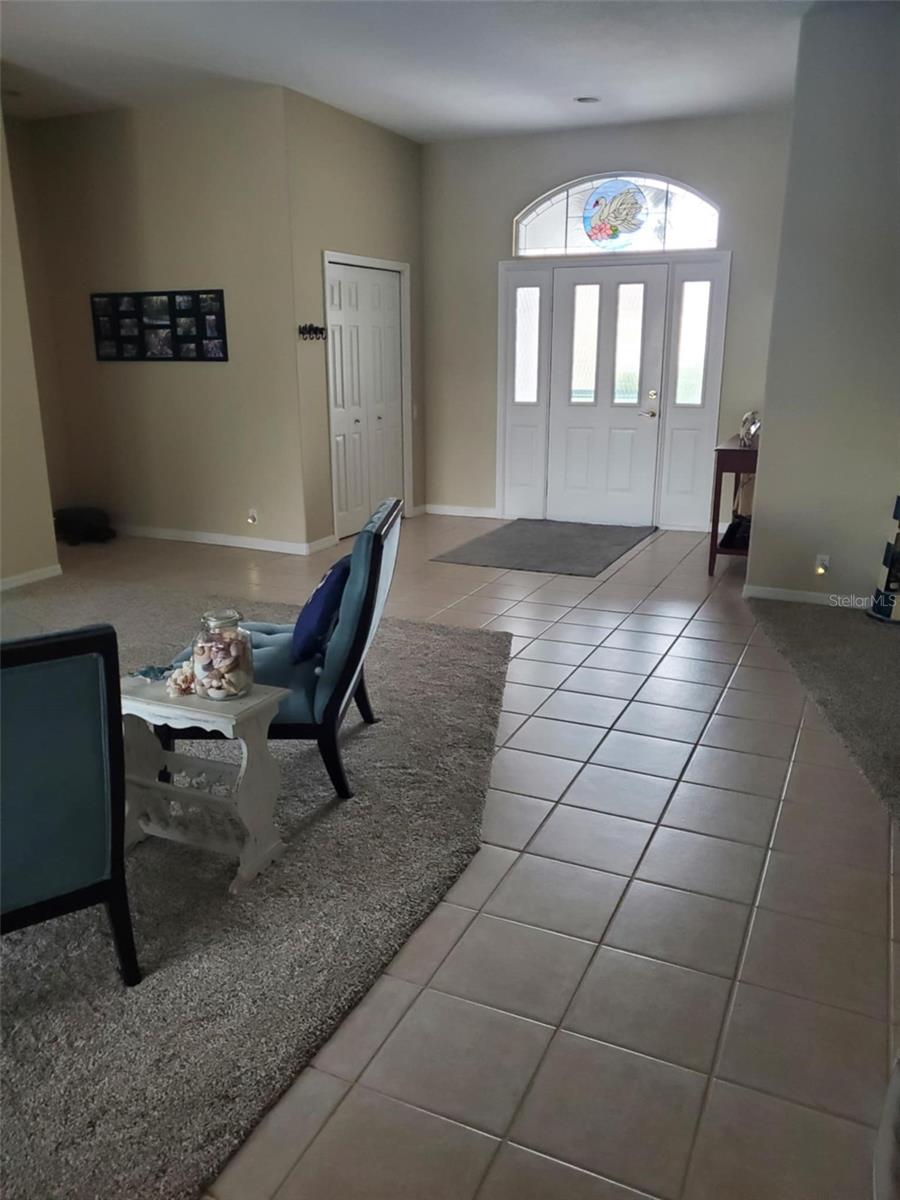 Listing photo id 9 for 4351 Winding Oaks Circle