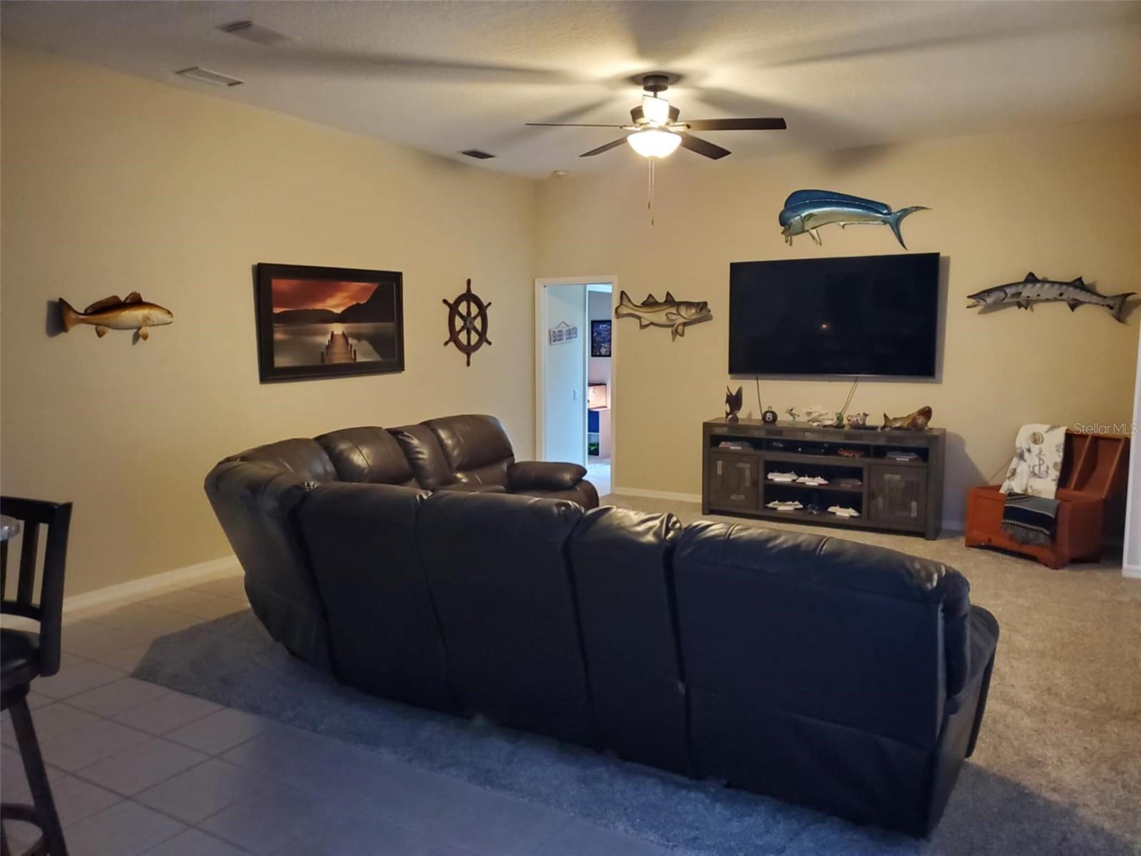 Listing photo id 14 for 4351 Winding Oaks Circle
