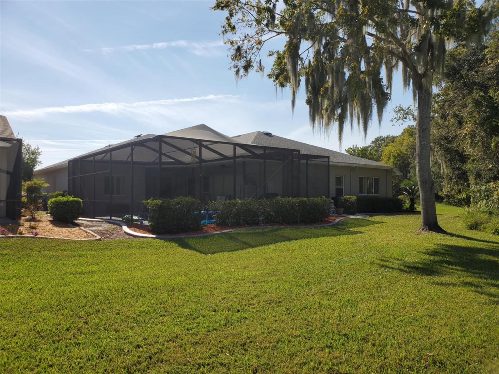 Listing photo id 1 for 4351 Winding Oaks Circle