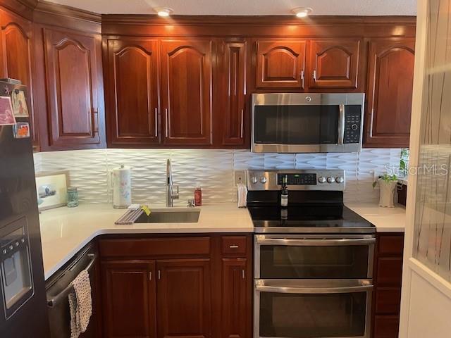 Image 5 of 23 For 400 Colonial Drive 910