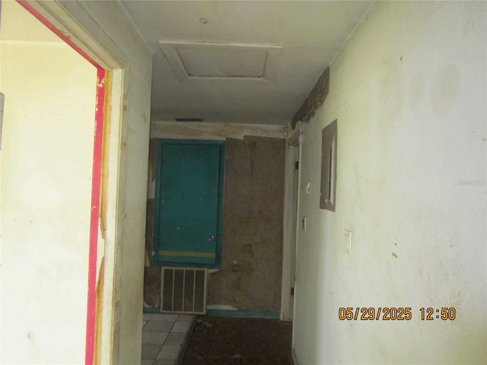 Image 20 of 20 For 4231 Raleigh Street
