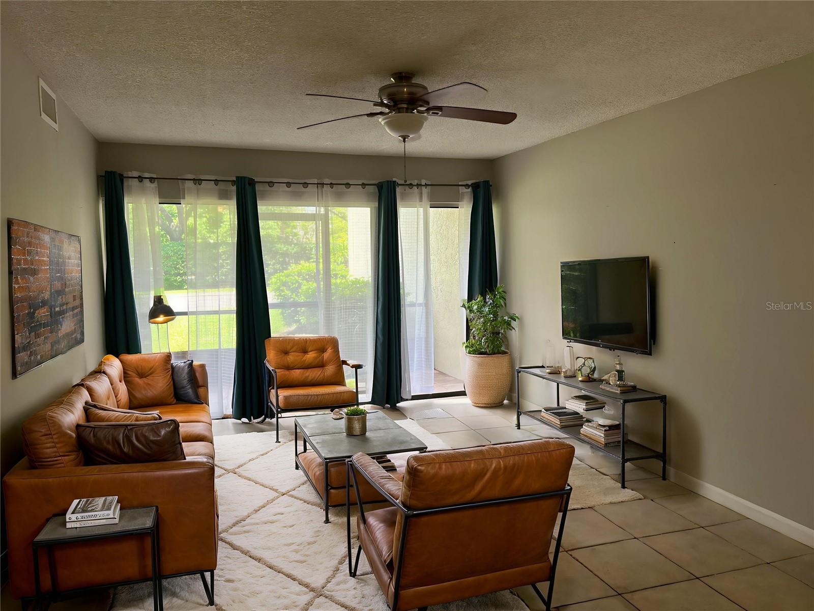 Image 2 of 6 For 3270 Semoran Boulevard 15