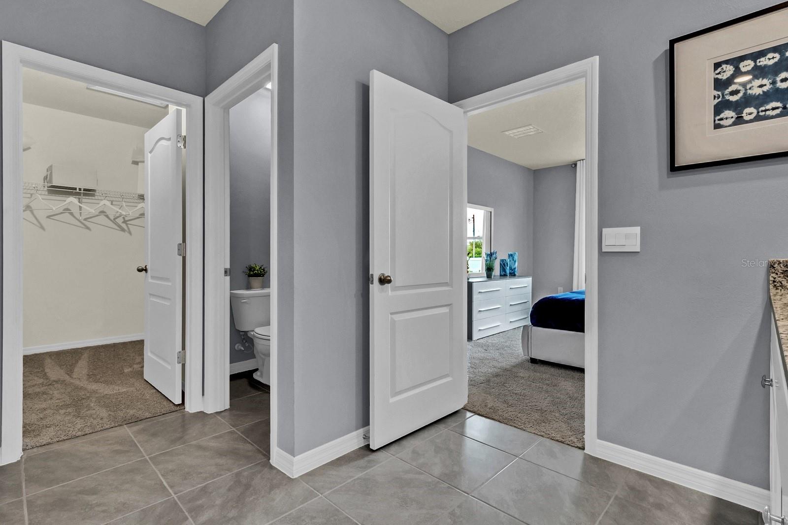 Image 26 of 33 For 9560 Black Walnut Drive