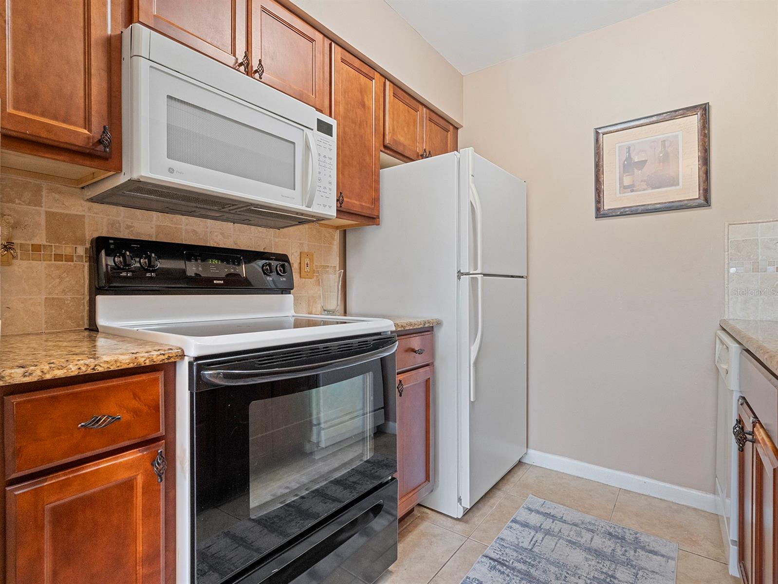 Image 13 of 25 For 5083 Eaglesmere Drive A12