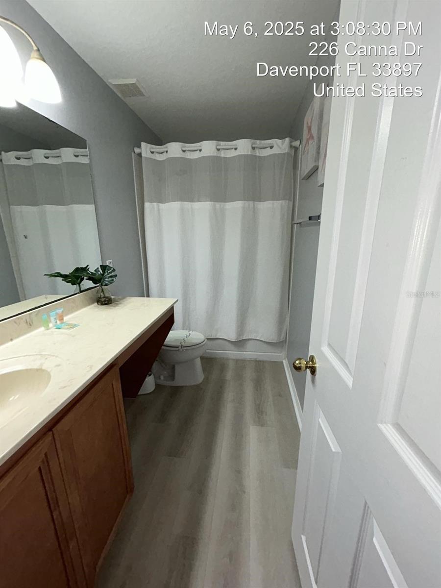 Image 15 of 25 For 226 Canna Drive