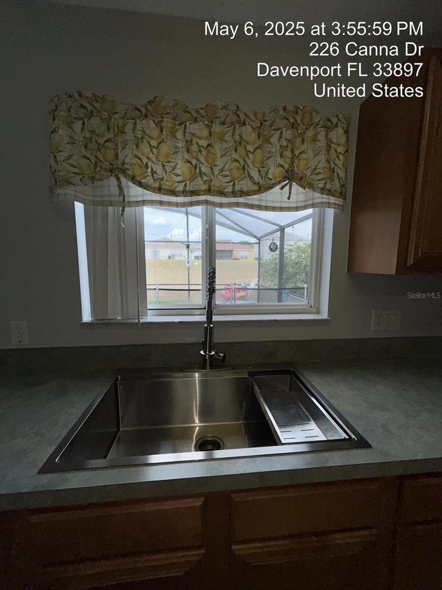 Image 4 of 25 For 226 Canna Drive