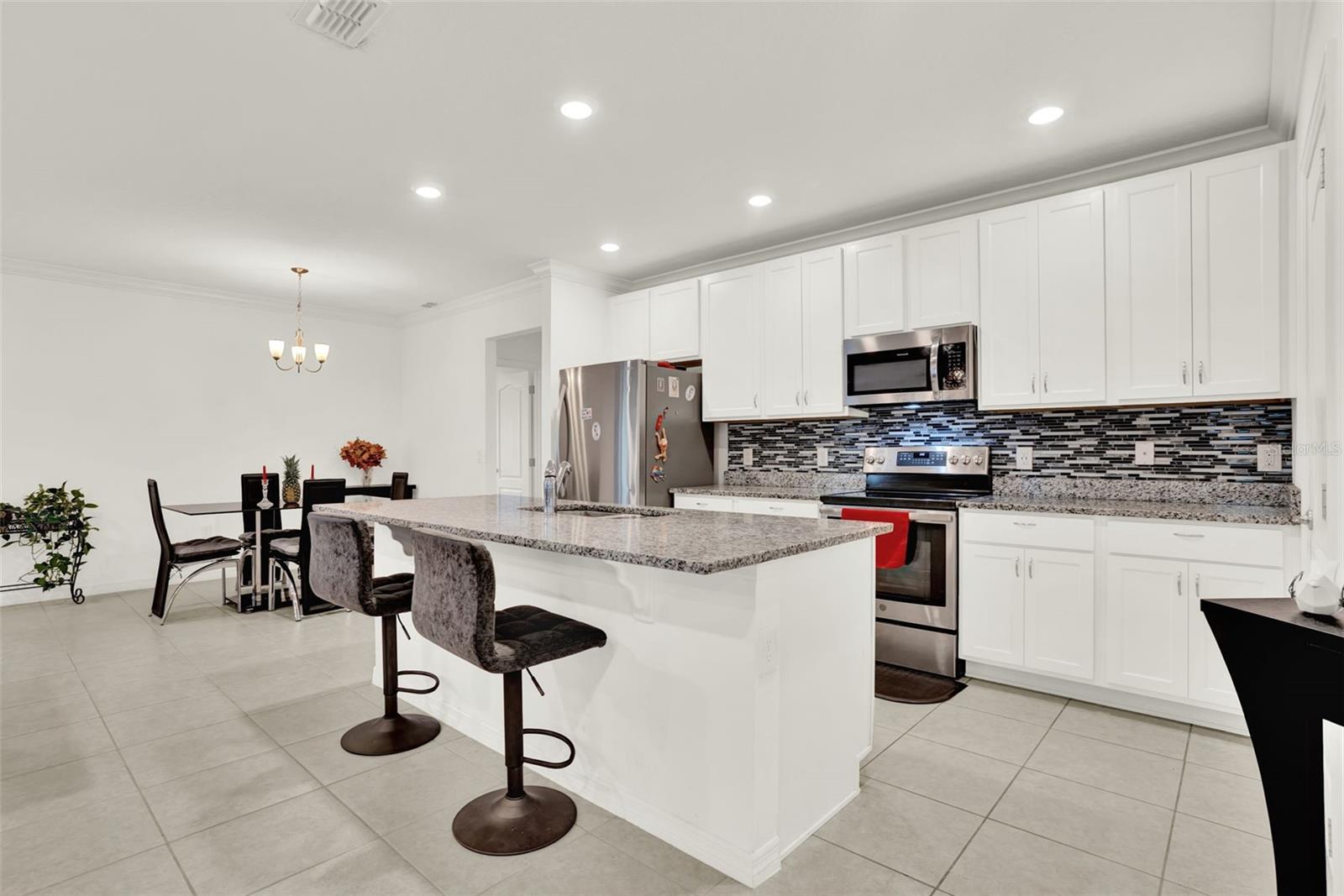 Image 17 of 38 For 804 Glen Creek Court