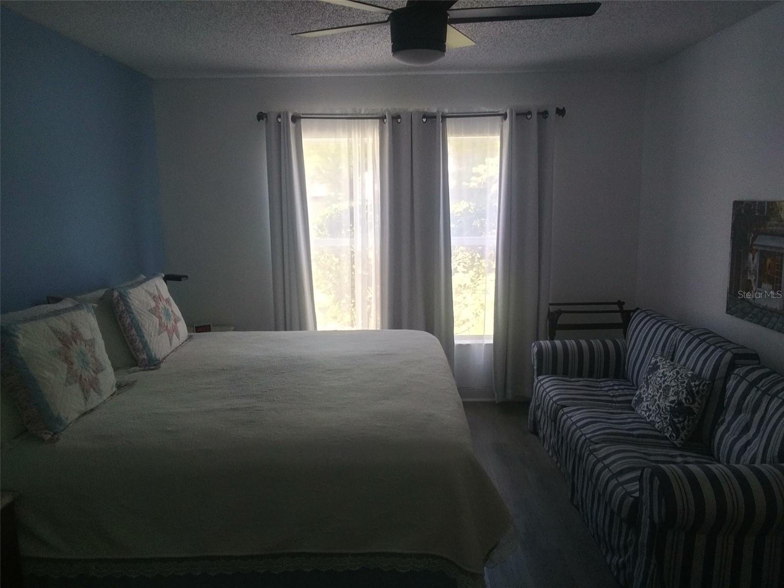 Image 7 of 23 For 13200 Mallard Cove Boulevard