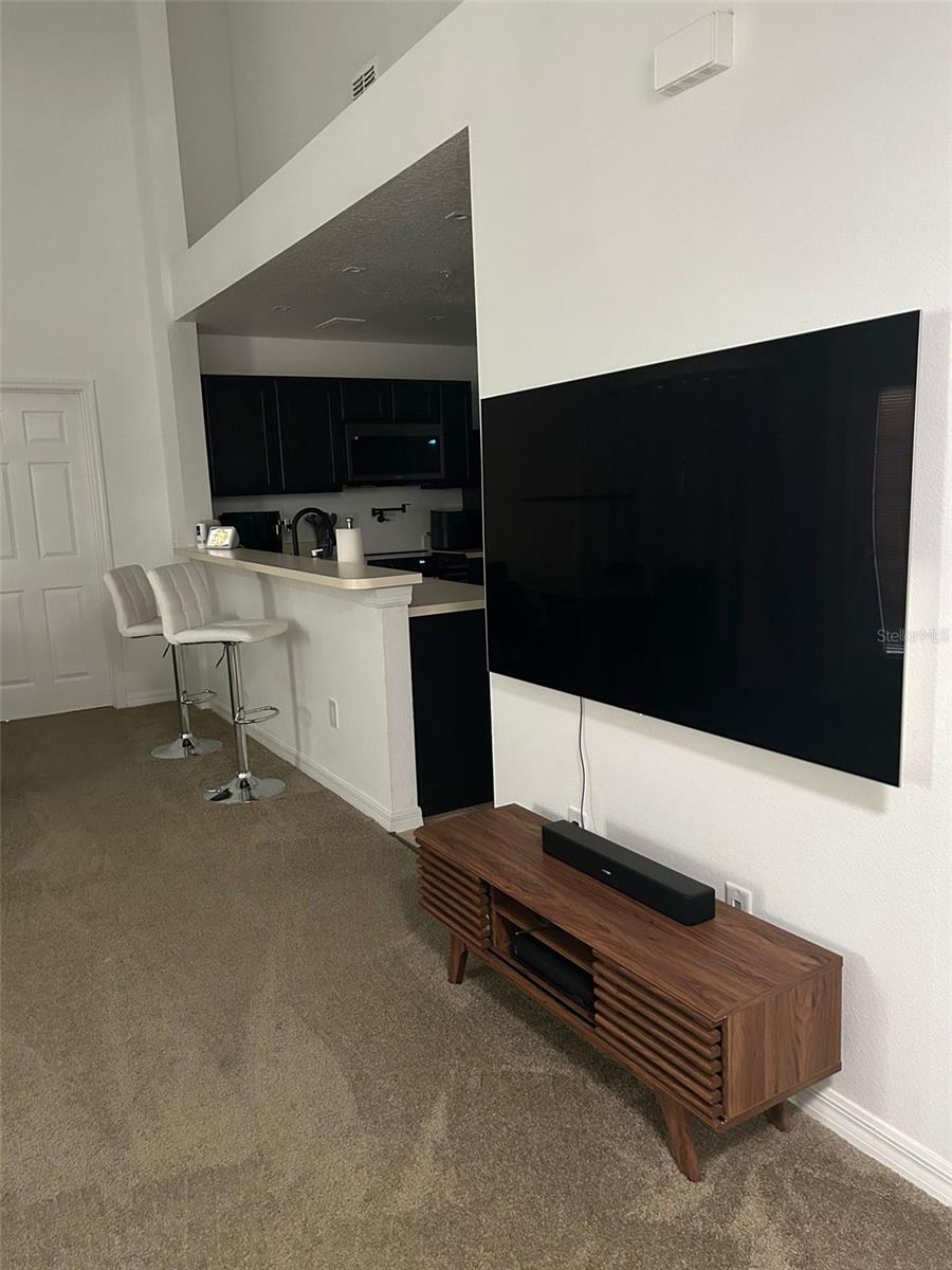 Image 2 of 14 For 970 Spring Garden Avenue 621