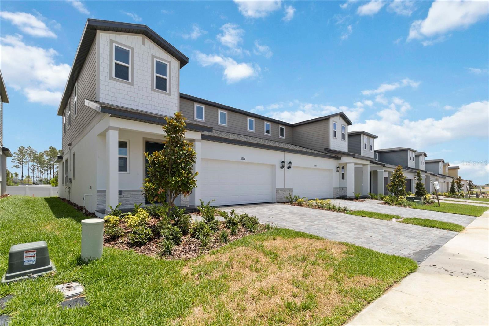 Image 2 of 21 For 1797 Archer Drive