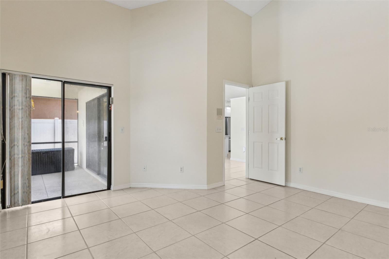 Image 29 of 52 For 2933 Birmingham Boulevard