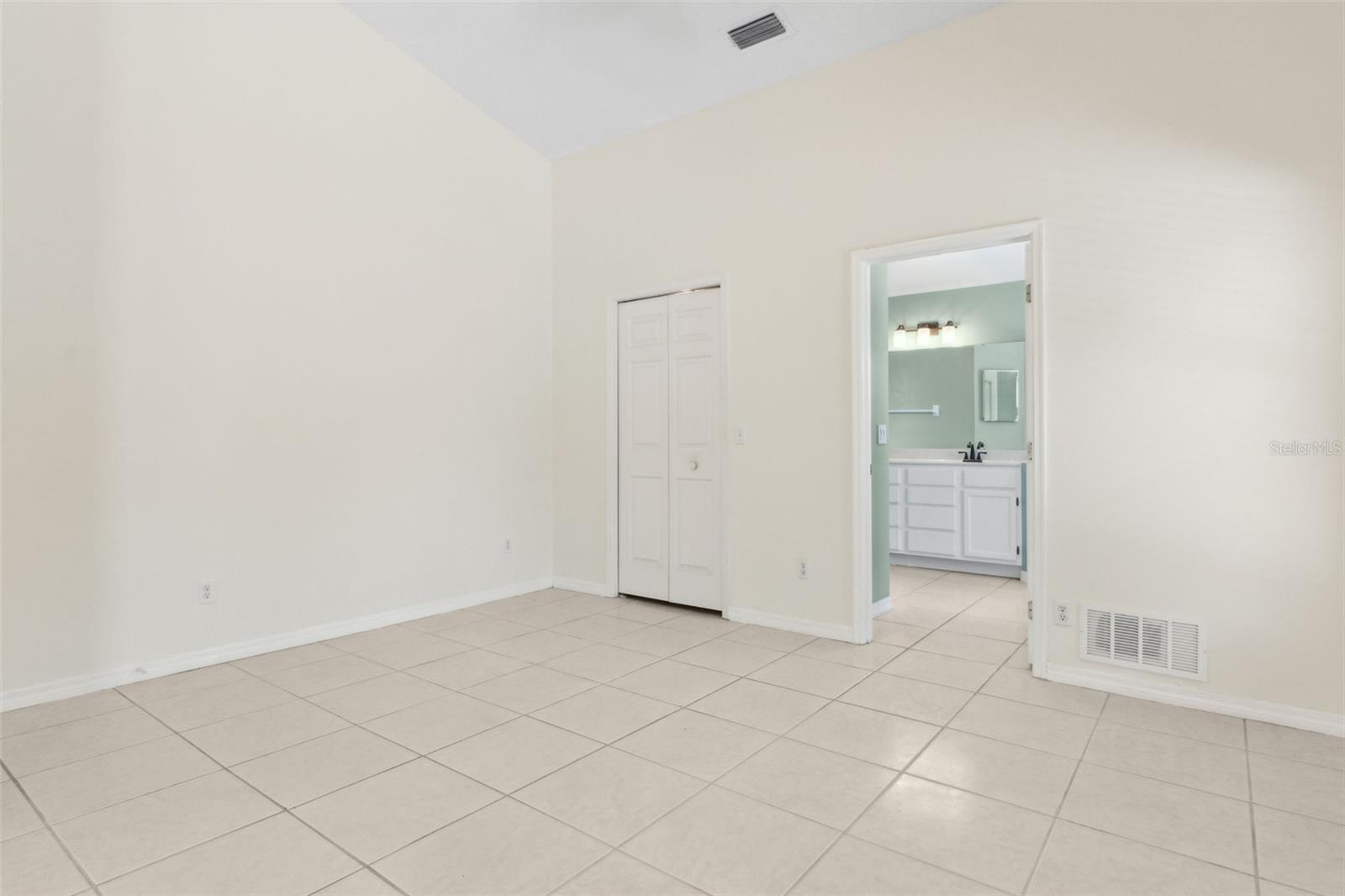 Image 30 of 52 For 2933 Birmingham Boulevard