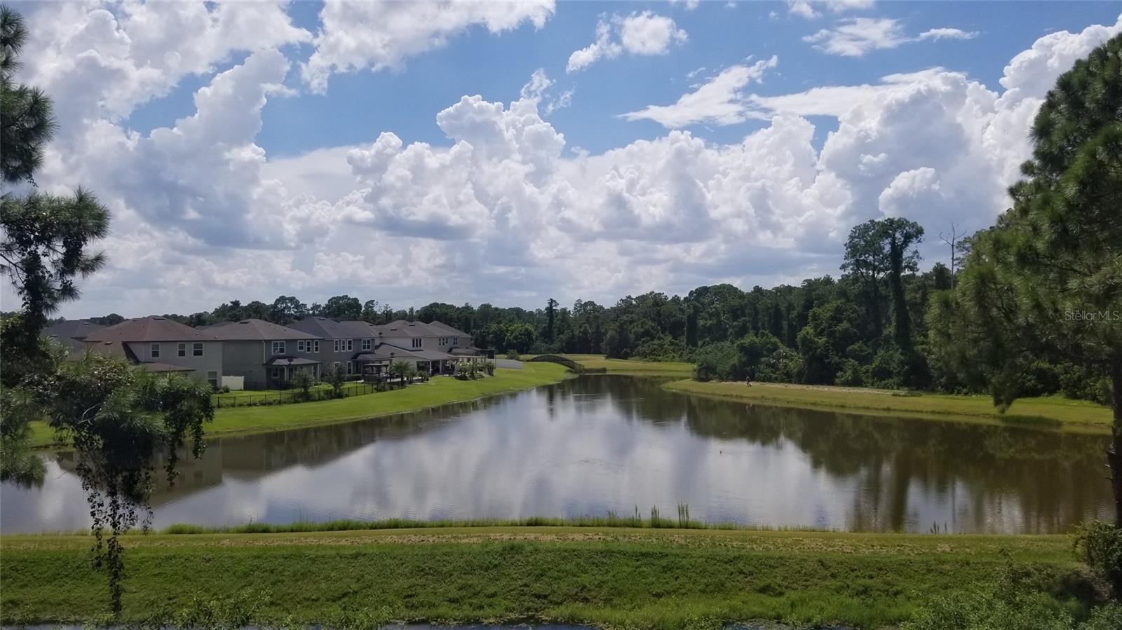Image 19 of 23 For 5160 Conroy Road 1437