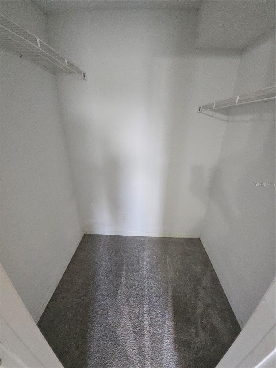 Image 30 of 36 For 5160 Conroy Road 1437