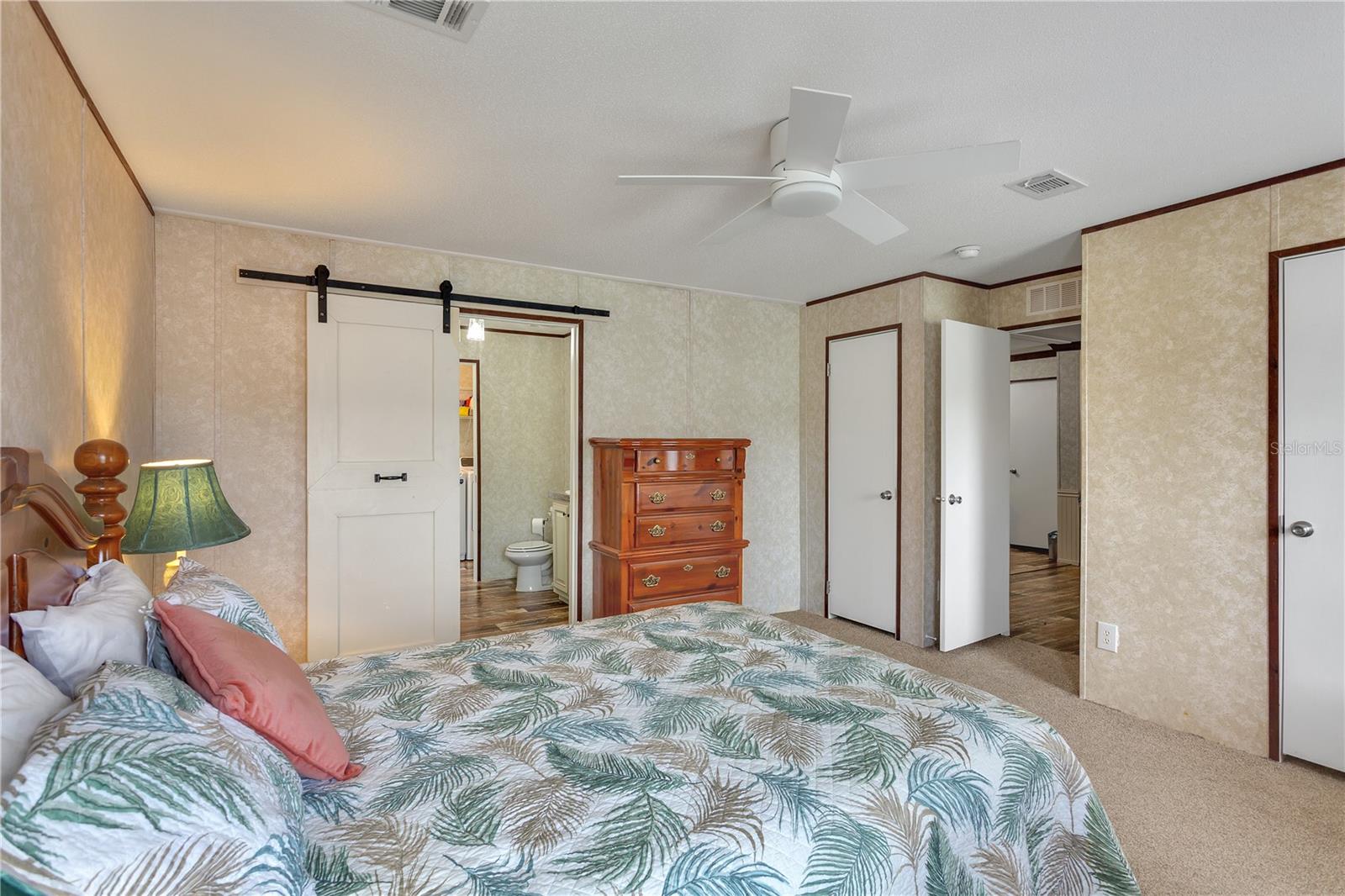 Image 9 of 17 For 4125 Myrtle Oak Court 1849
