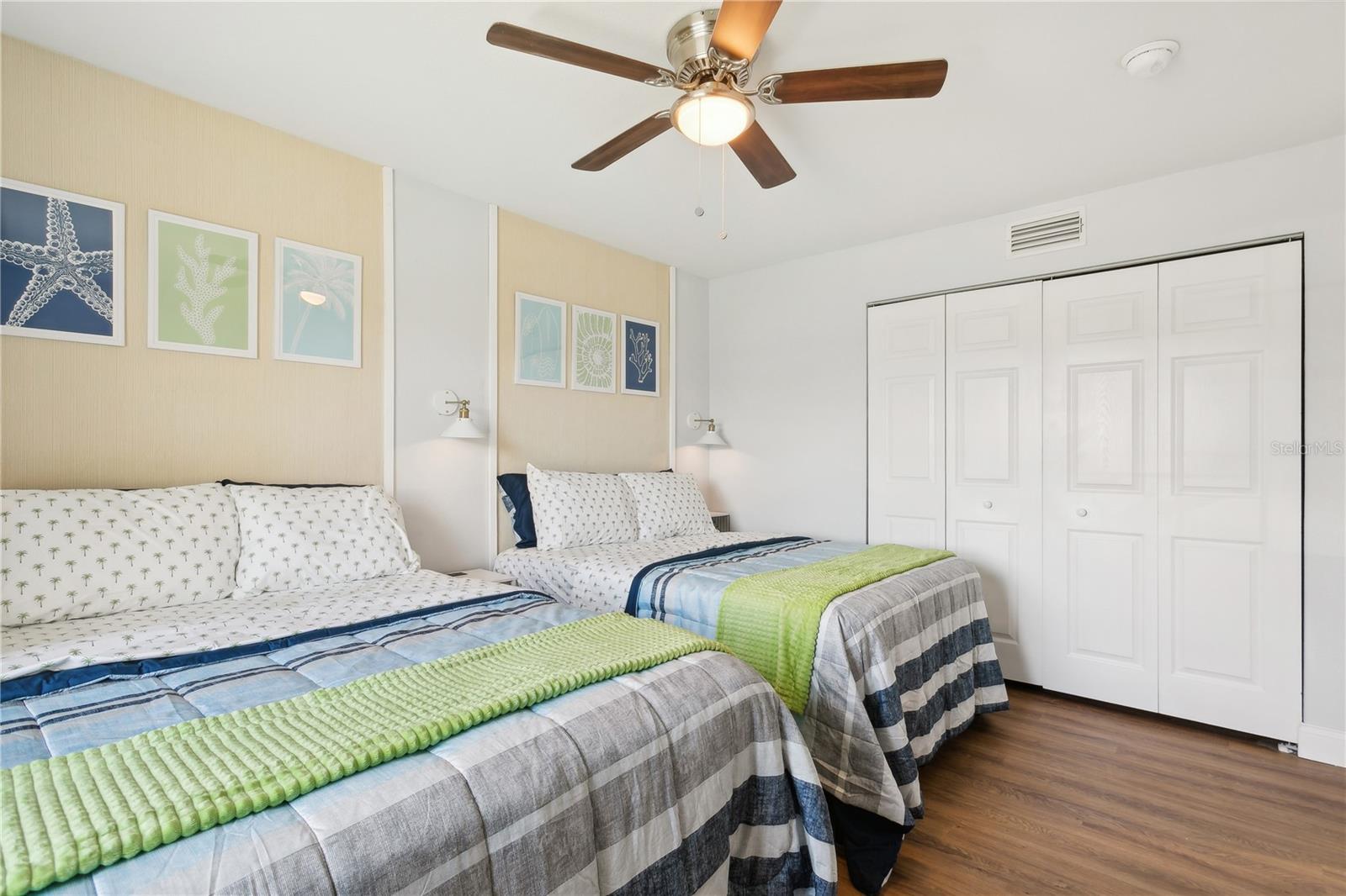 Image 17 of 30 For 265 Seahorse Drive Se B