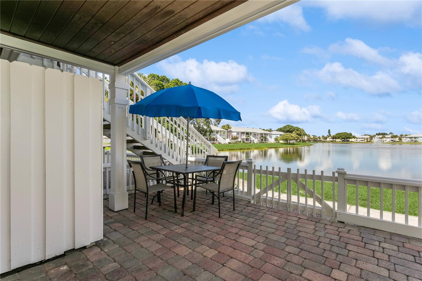 Image 23 of 30 For 265 Seahorse Drive Se B
