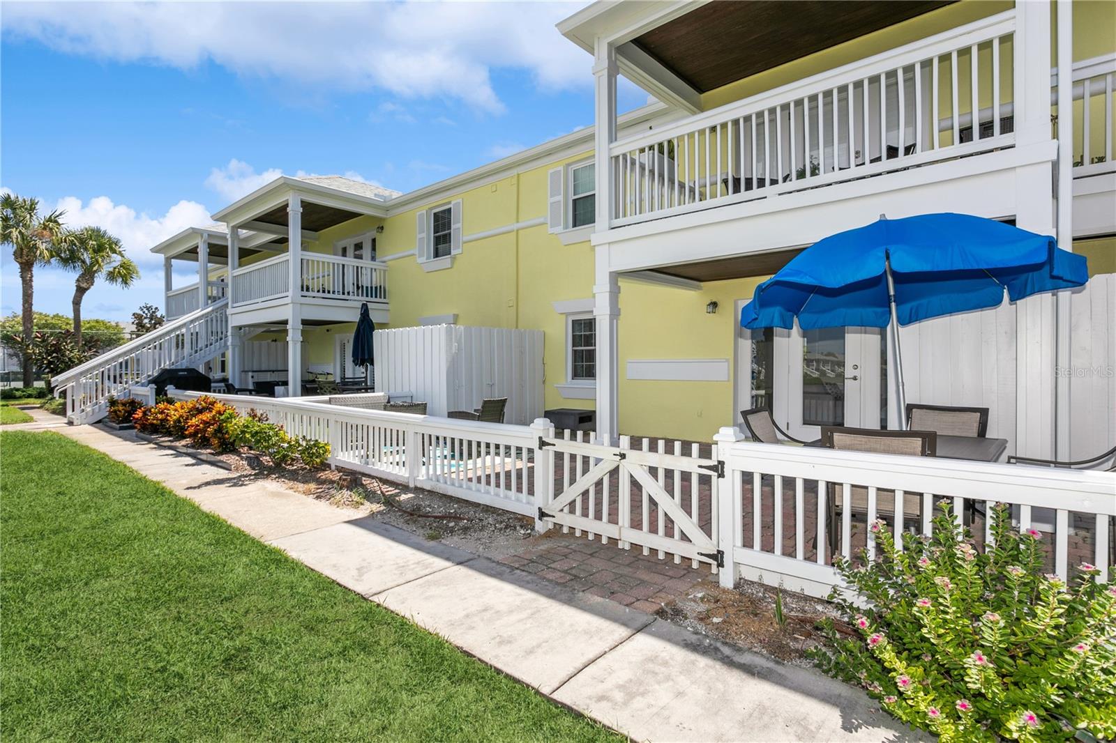 Image 28 of 30 For 265 Seahorse Drive Se B