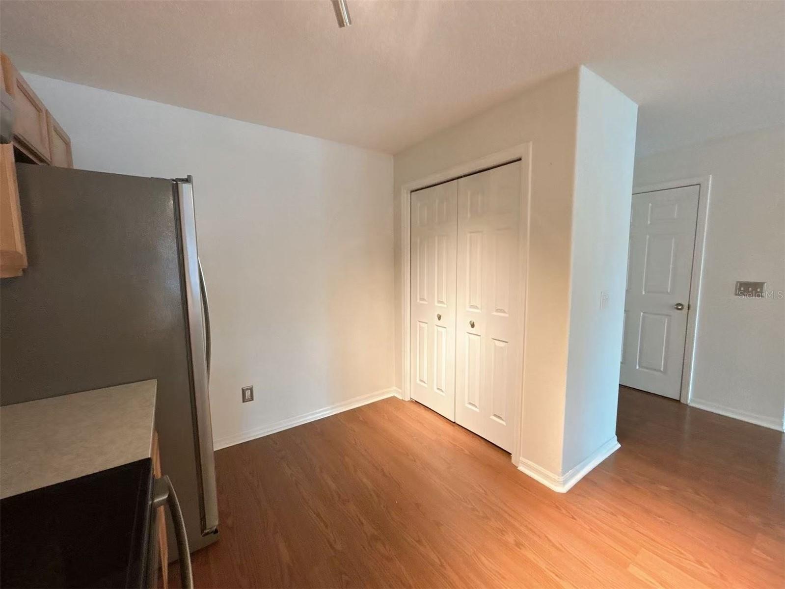 Image 10 of 45 For 12940 Lexington Summit Street