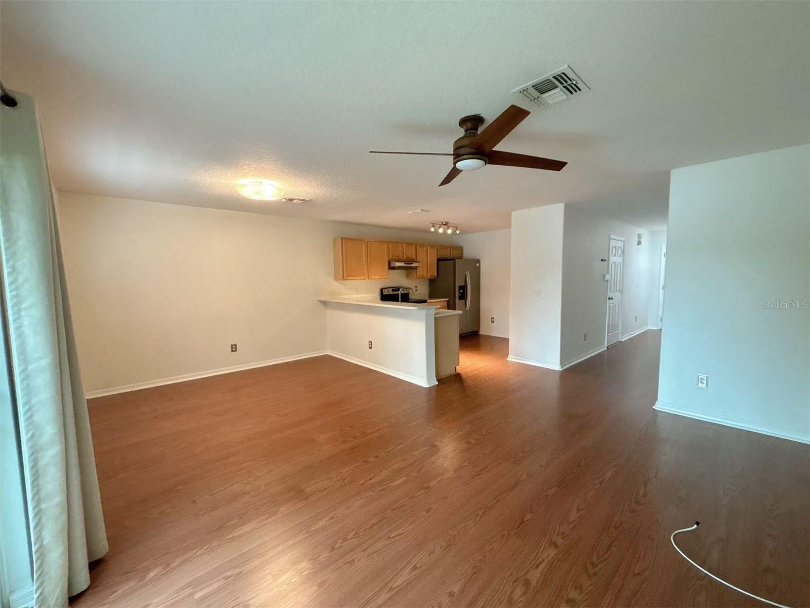 Image 13 of 45 For 12940 Lexington Summit Street