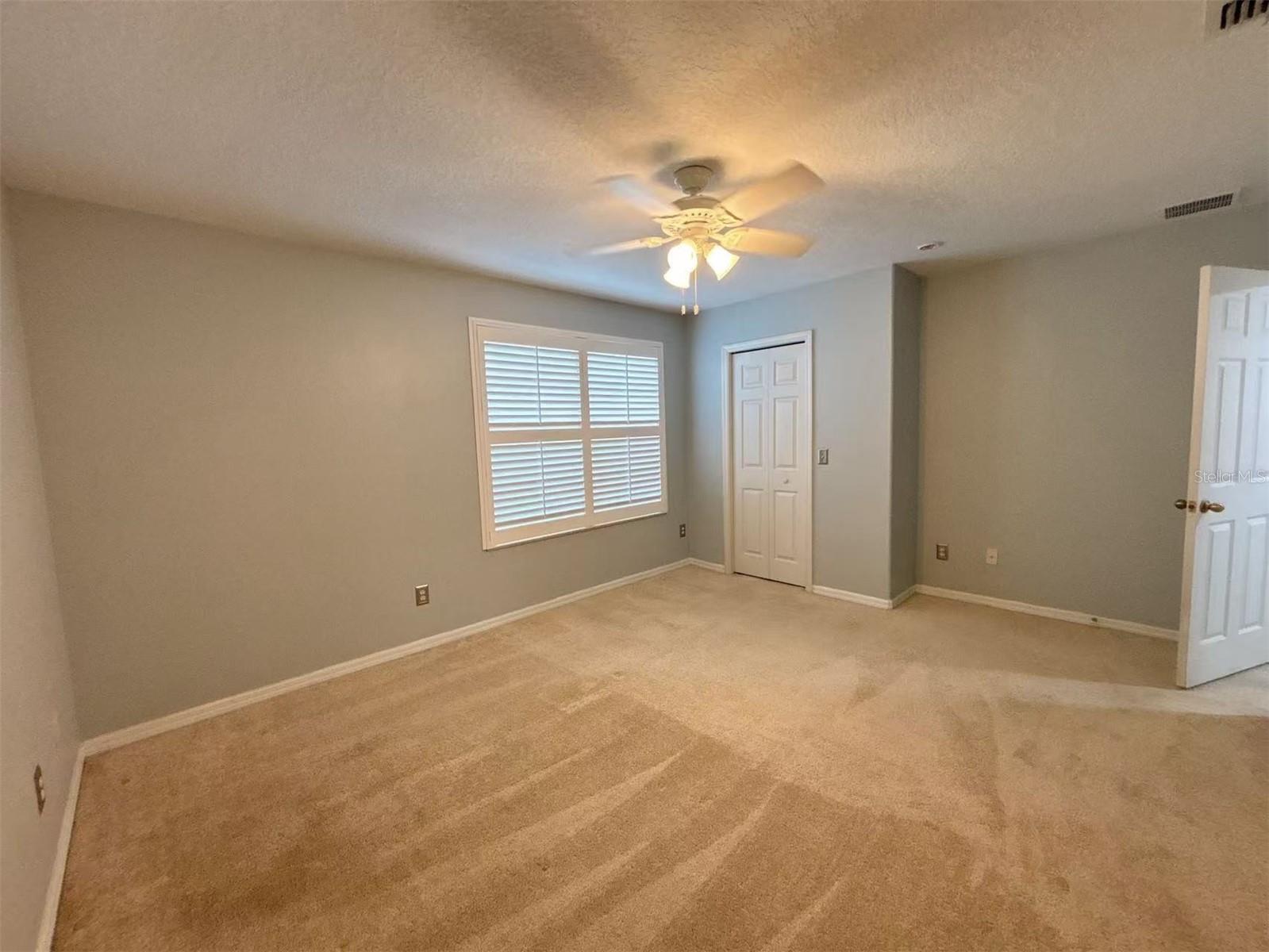 Image 17 of 45 For 12940 Lexington Summit Street
