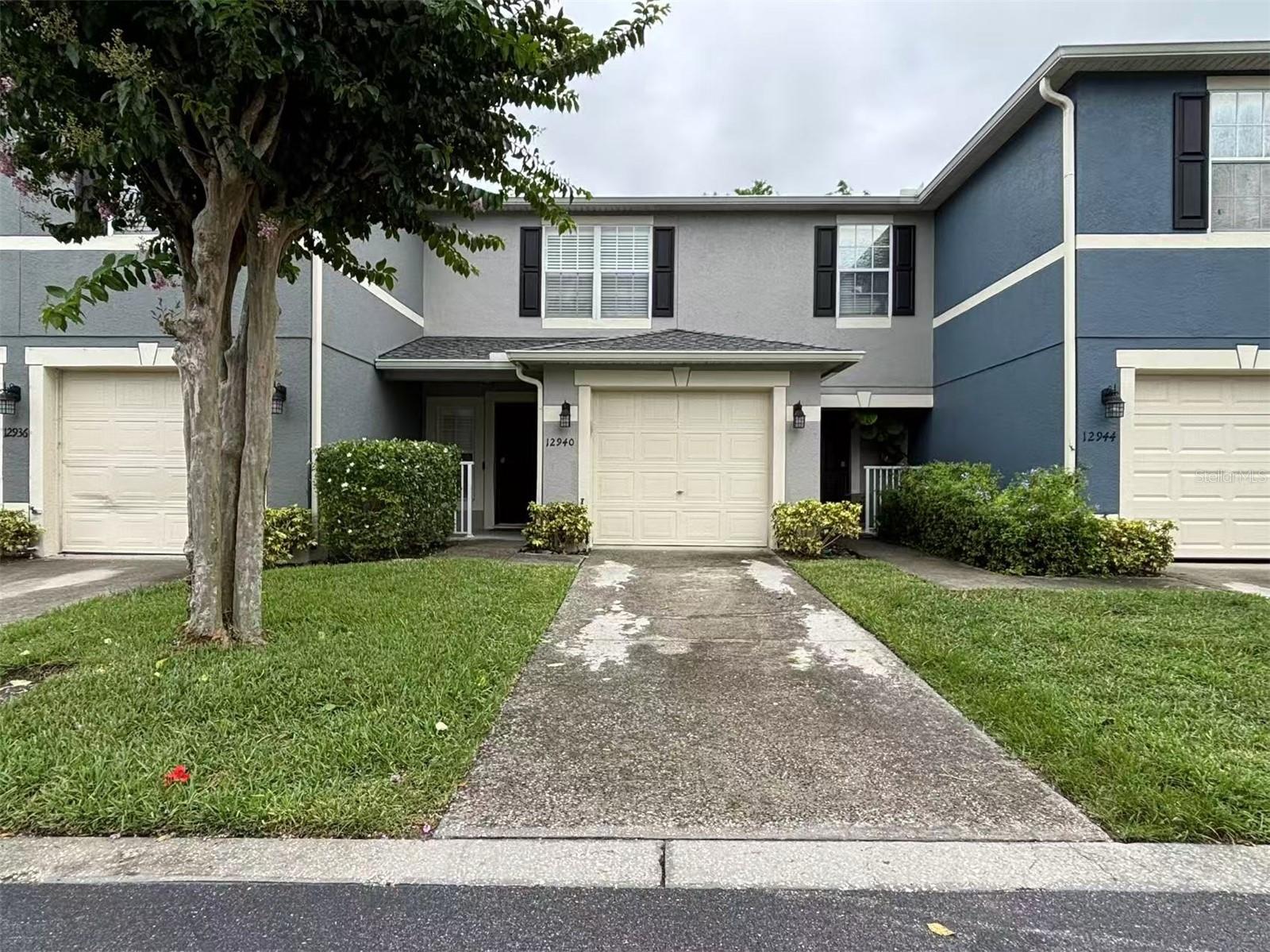 Image 2 of 45 For 12940 Lexington Summit Street