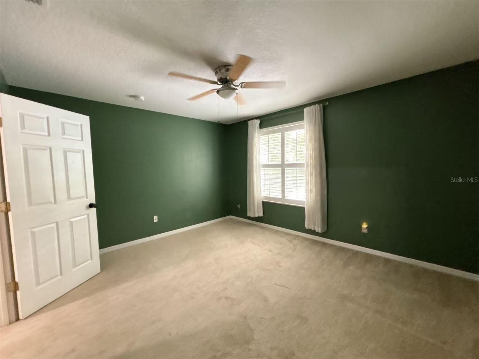 Image 37 of 45 For 12940 Lexington Summit Street