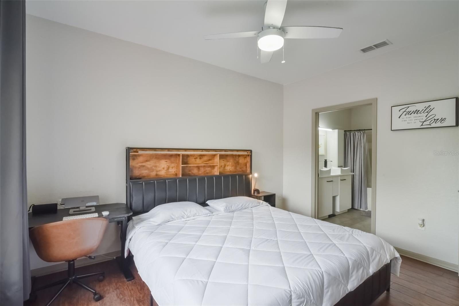 Image 16 of 21 For 6001 Westgate Drive 2124