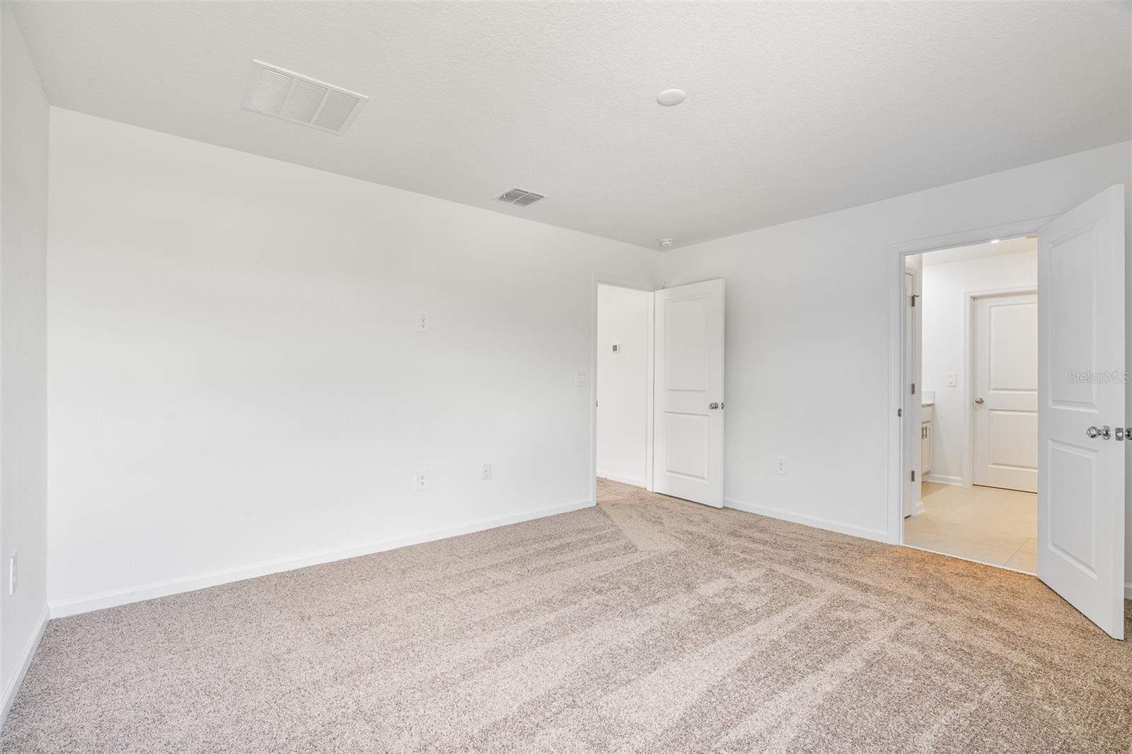 Image 16 of 31 For 5625 Gingham Drive