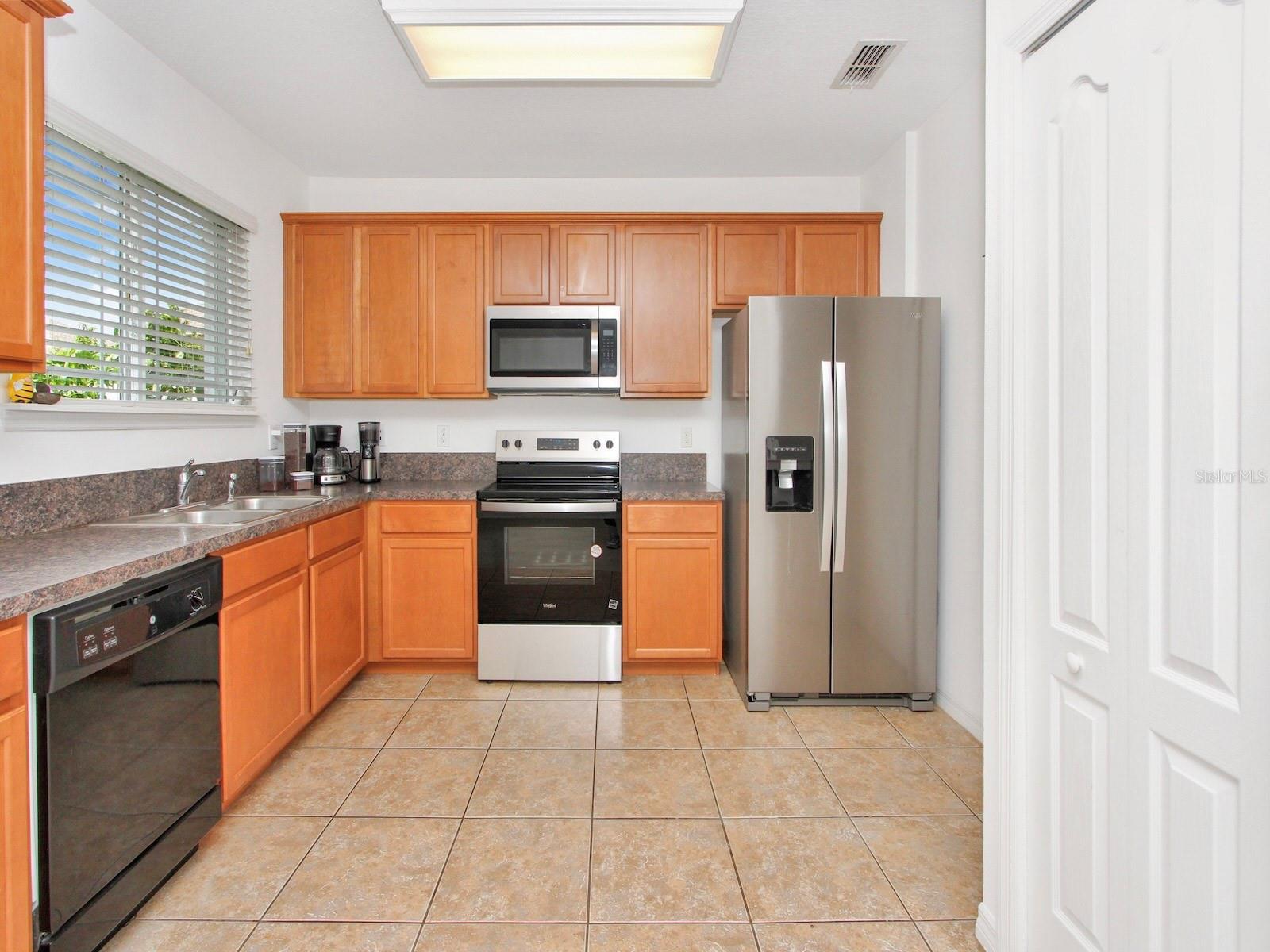 Image 11 of 45 For 2311 Chatham Place Drive