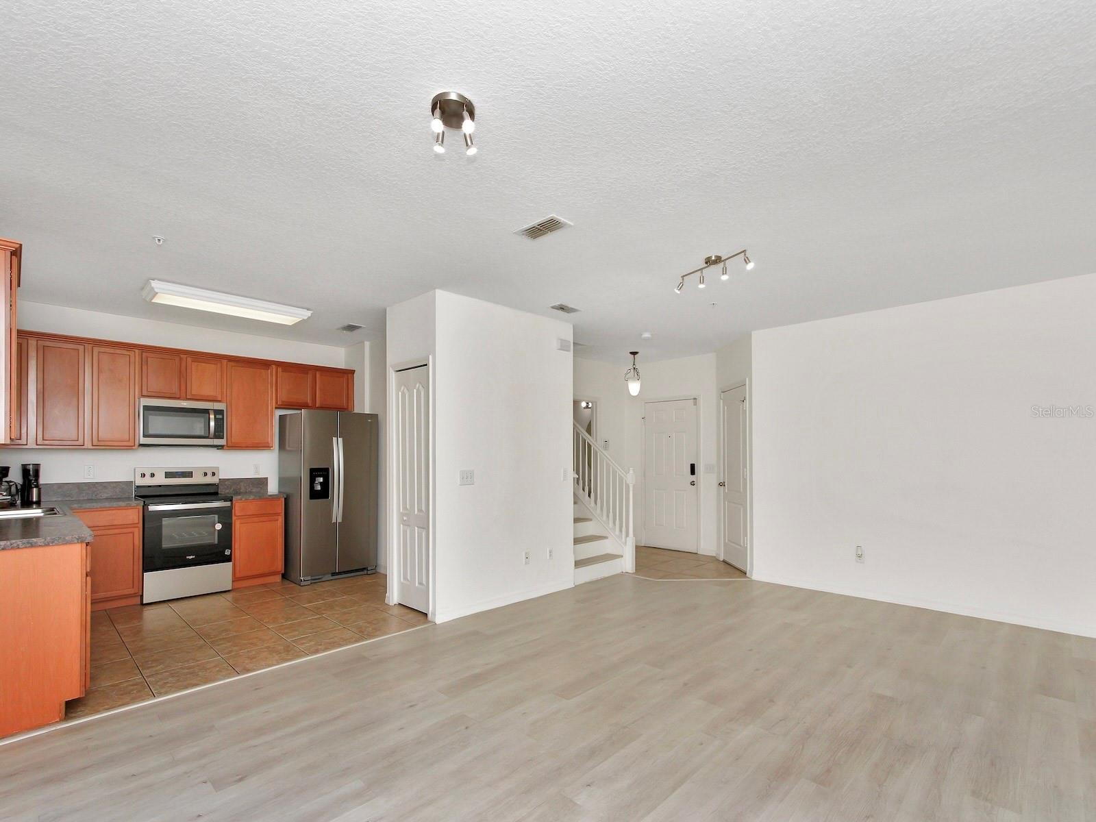 Image 7 of 45 For 2311 Chatham Place Drive
